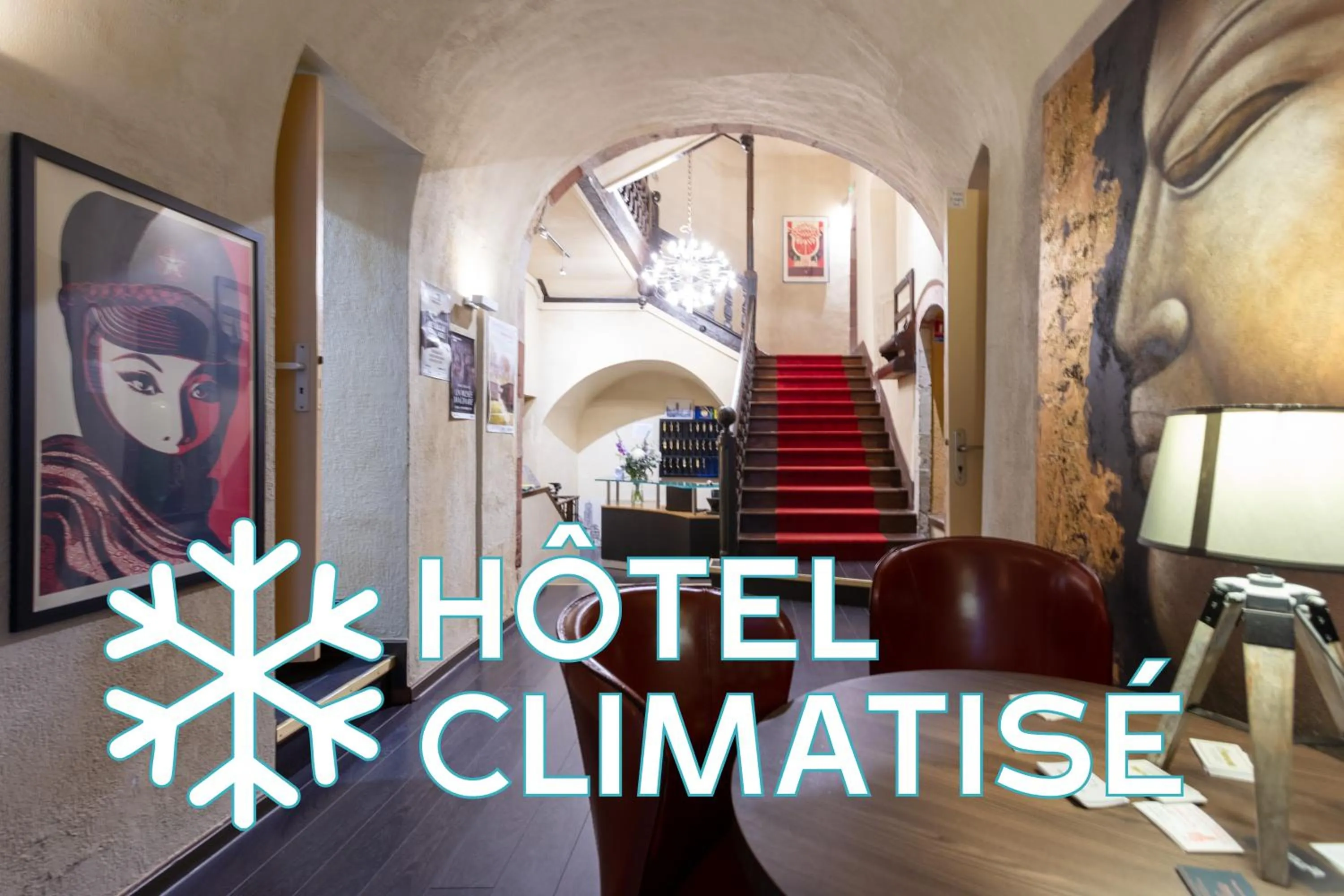 air conditioner in Hotel du Clocher