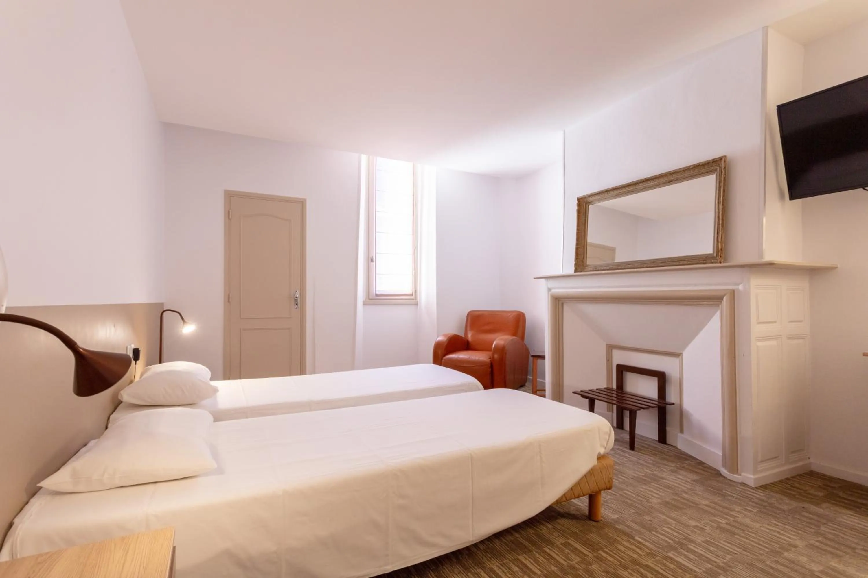 Bedroom, Bed in Hotel du Clocher