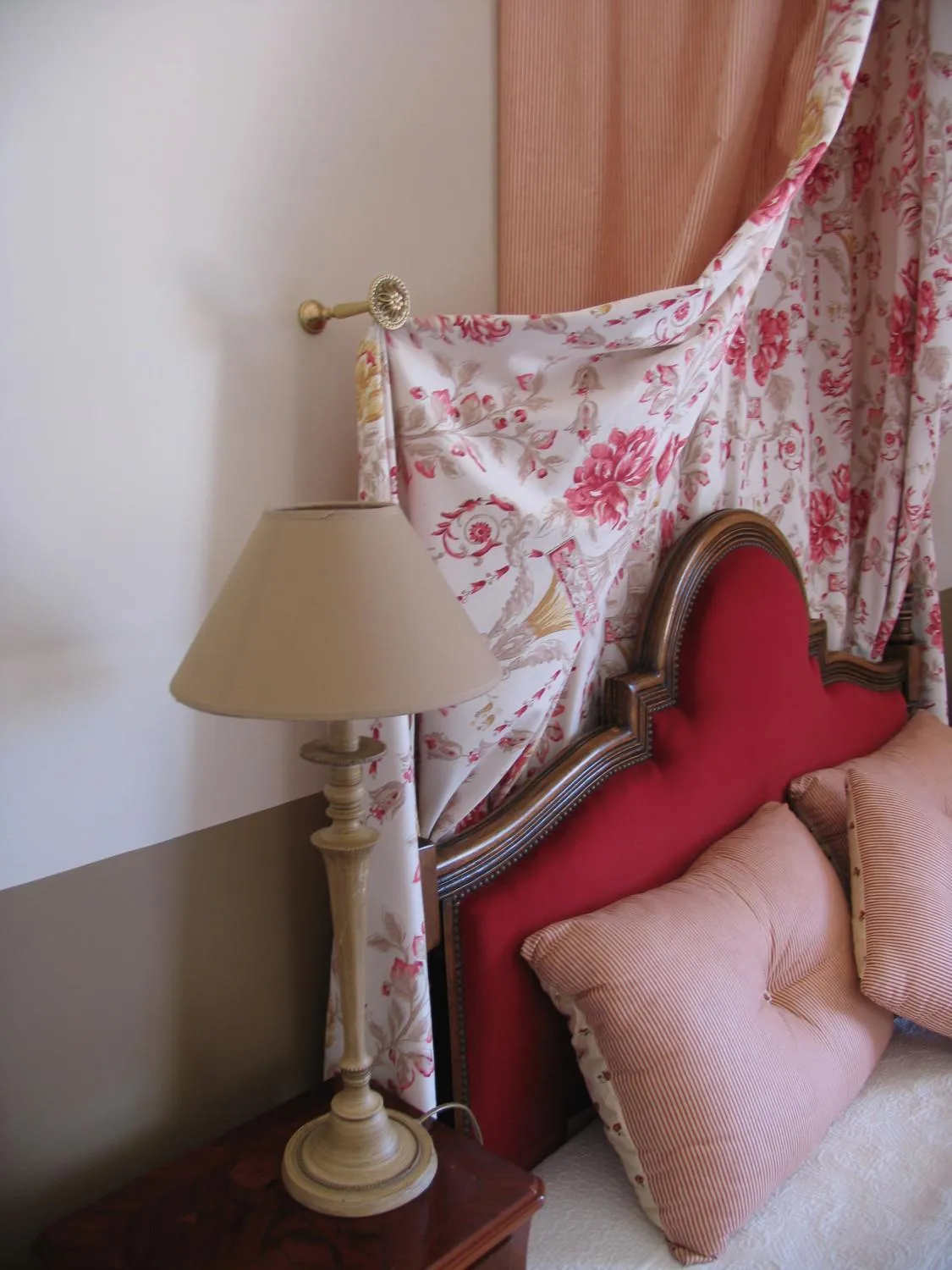 Photo of the whole room, Seating Area in Hotel Villa Reine Hortense