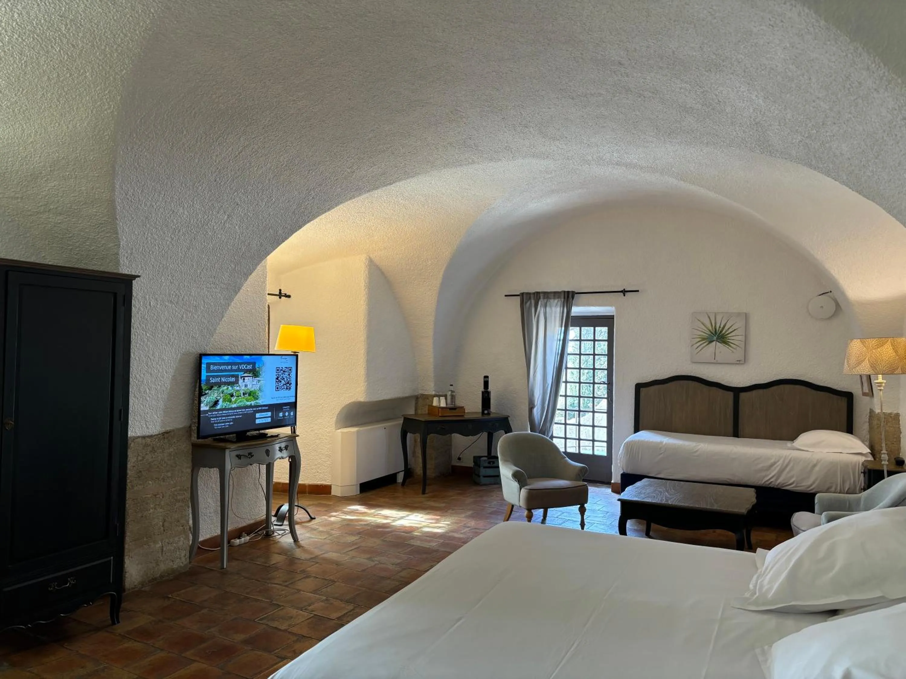 Bedroom, Bed in Garrigae Abbaye de Sainte Croix