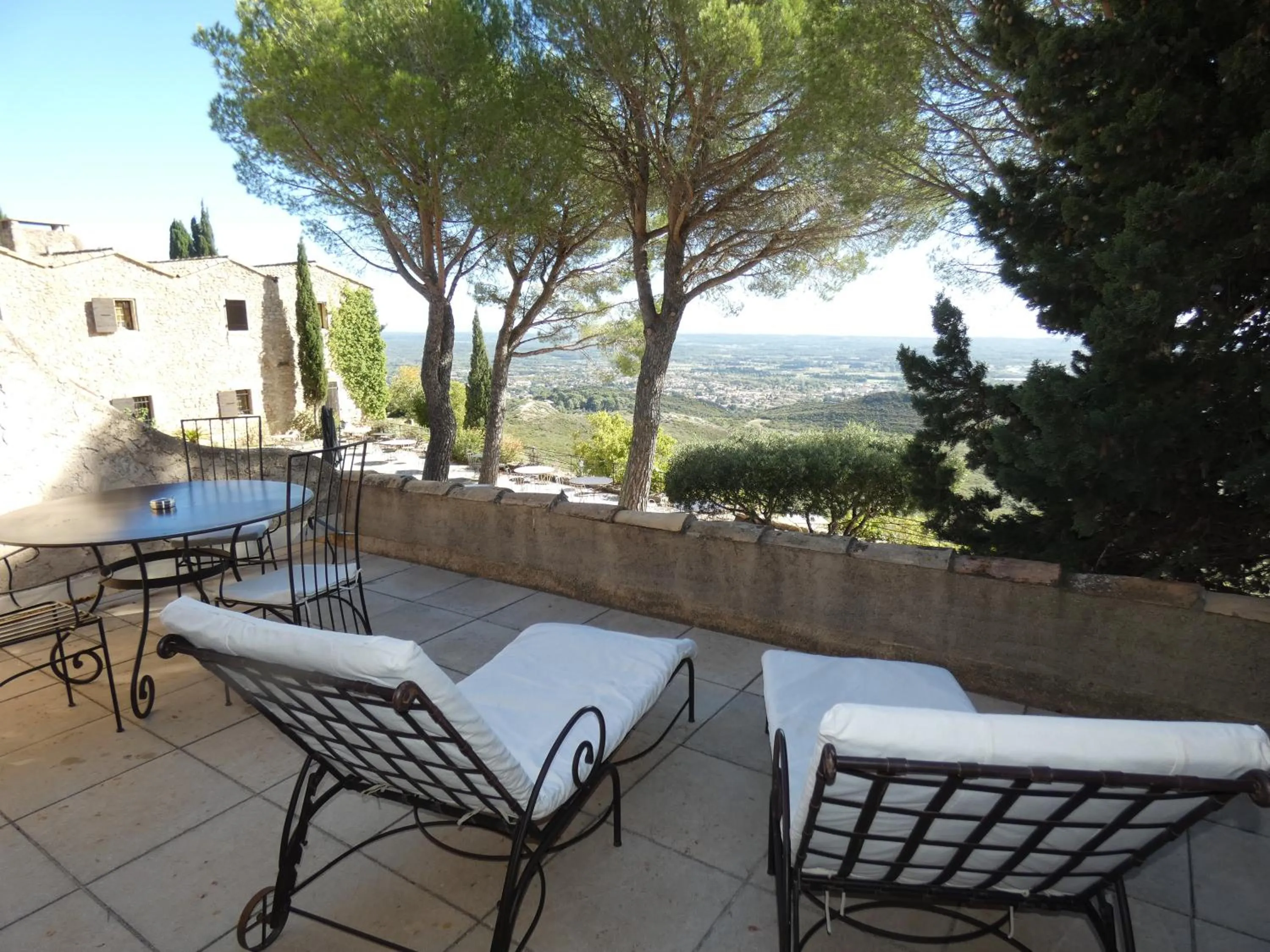 Patio in Garrigae Abbaye de Sainte Croix