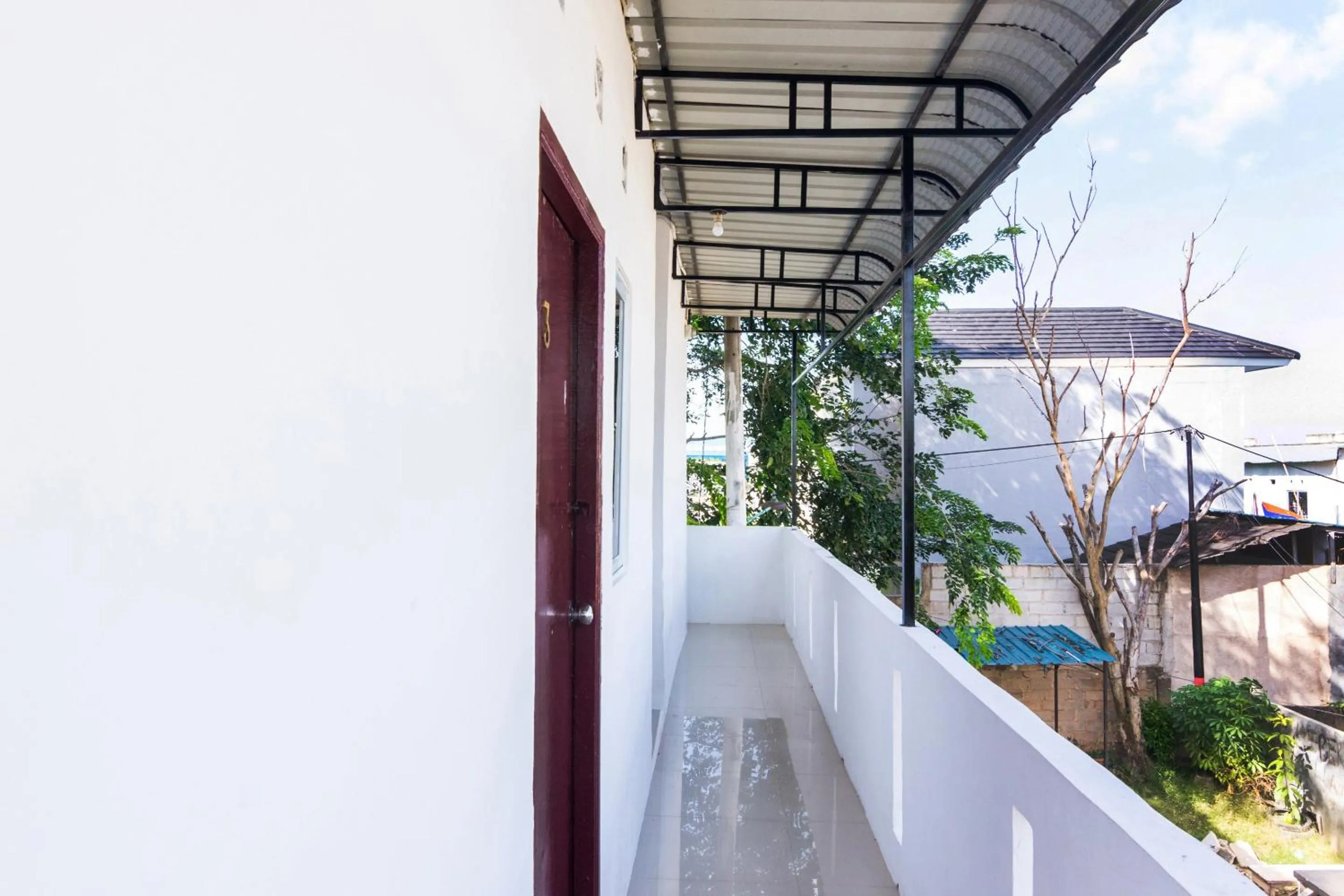 Balcony/Terrace in OYO Life 2670 Aline Kost