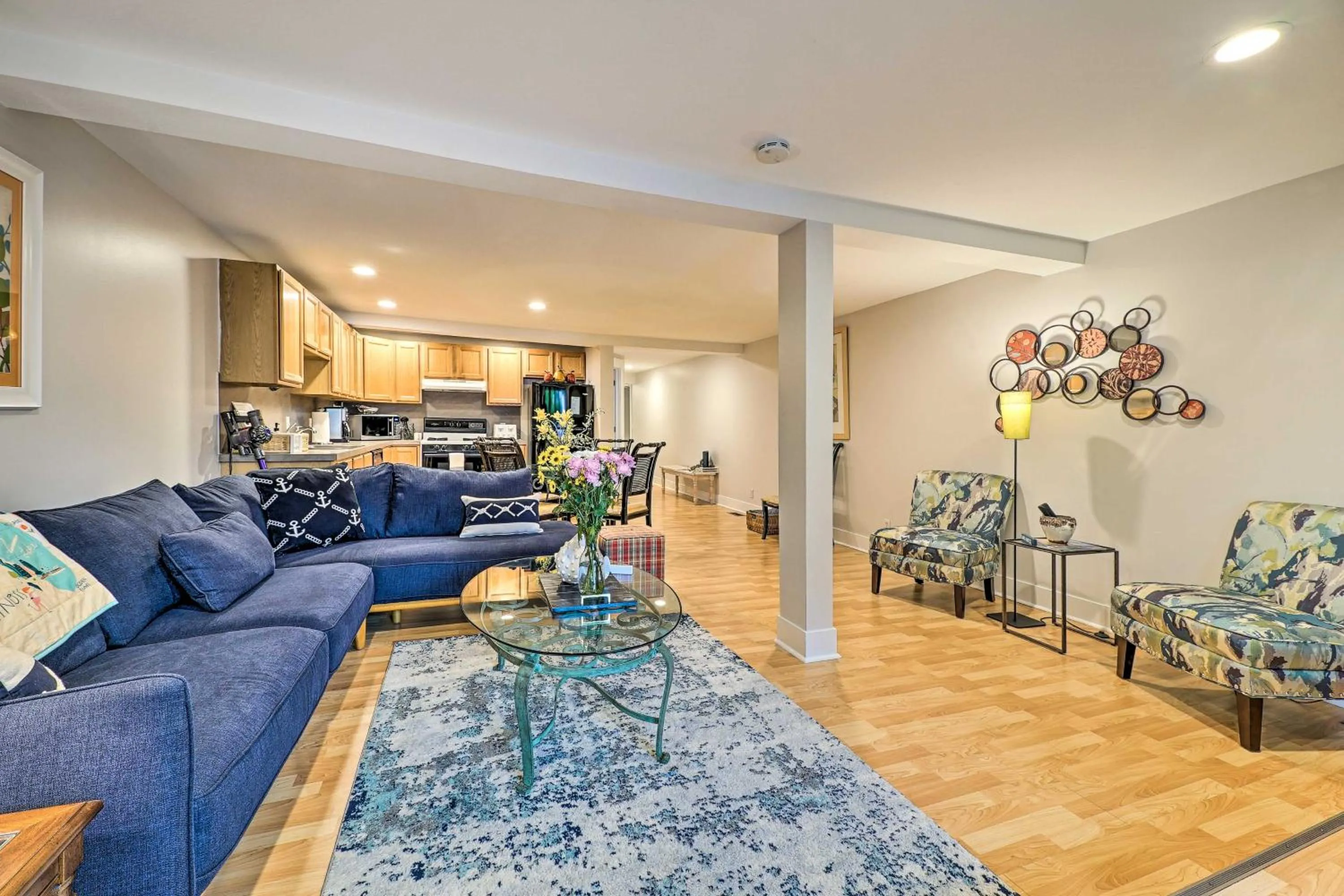 Downtown Grand Haven Apt Less Than 1 Mi to Lake Michigan