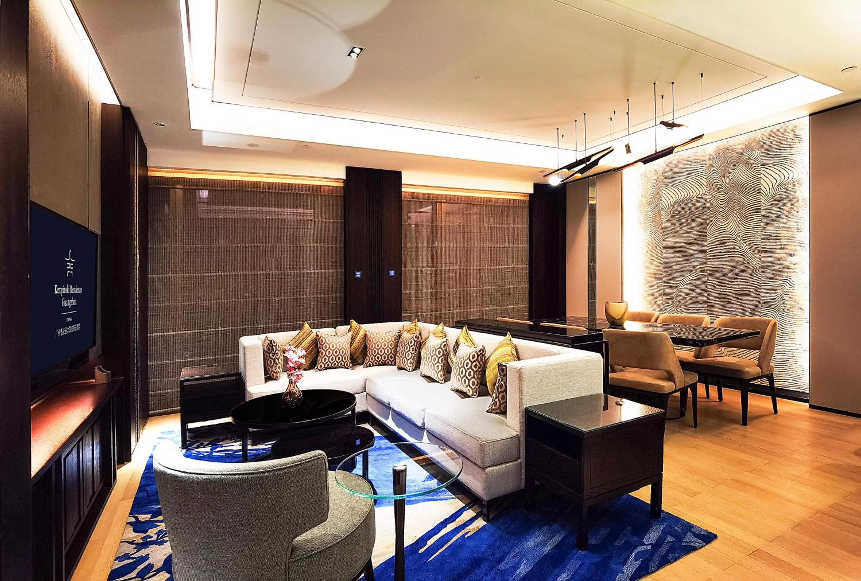TV and multimedia in Kempinski Residences Guangzhou