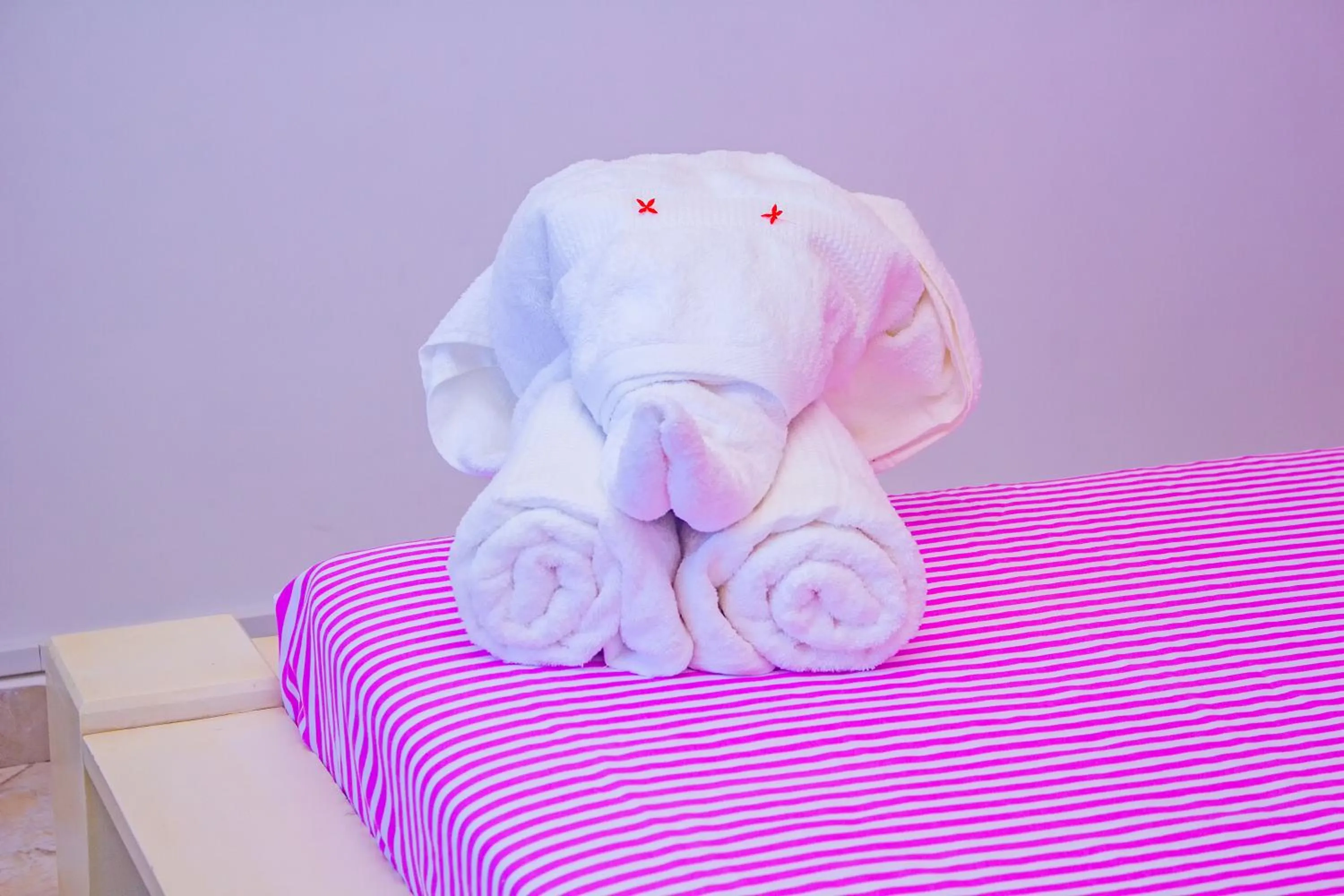 Decorative detail in Cambria Hotel