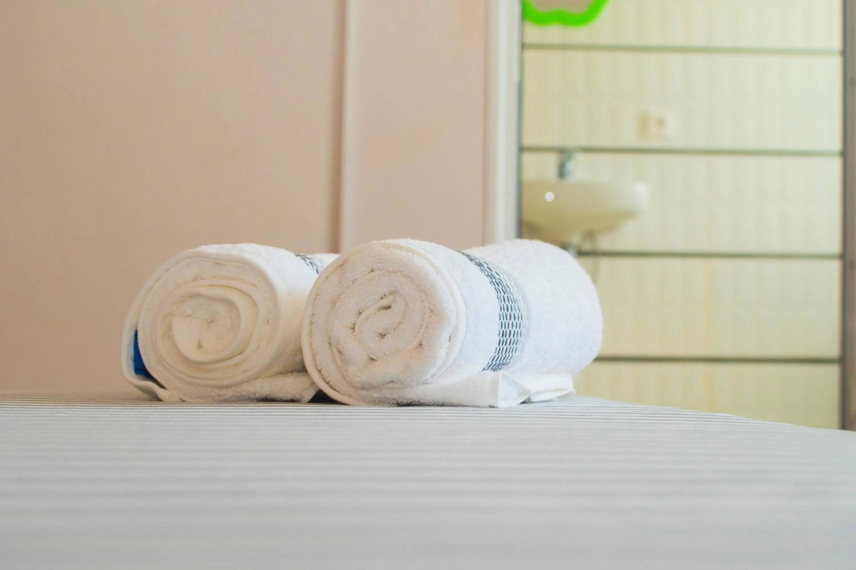 Decorative detail in Cambria Hotel