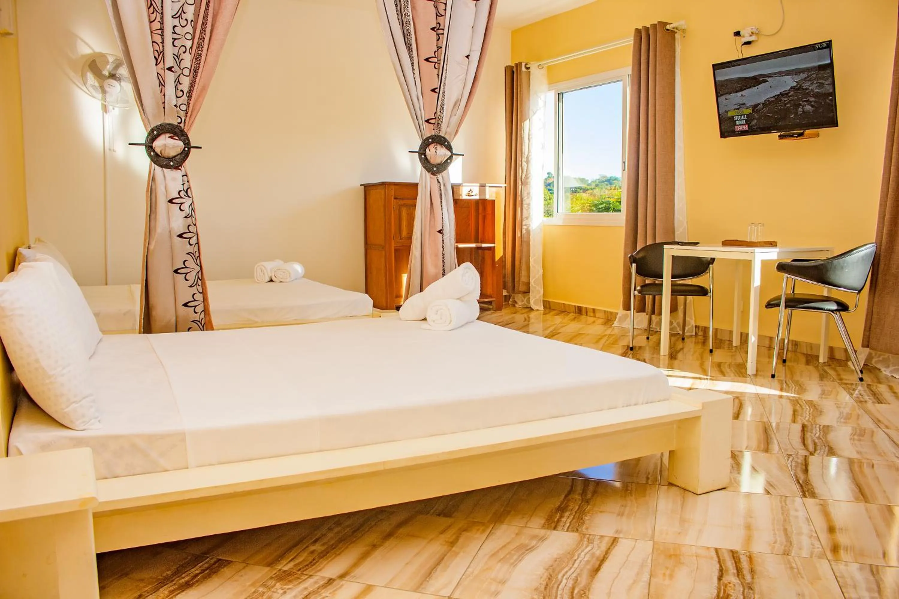 Bed in Cambria Hotel