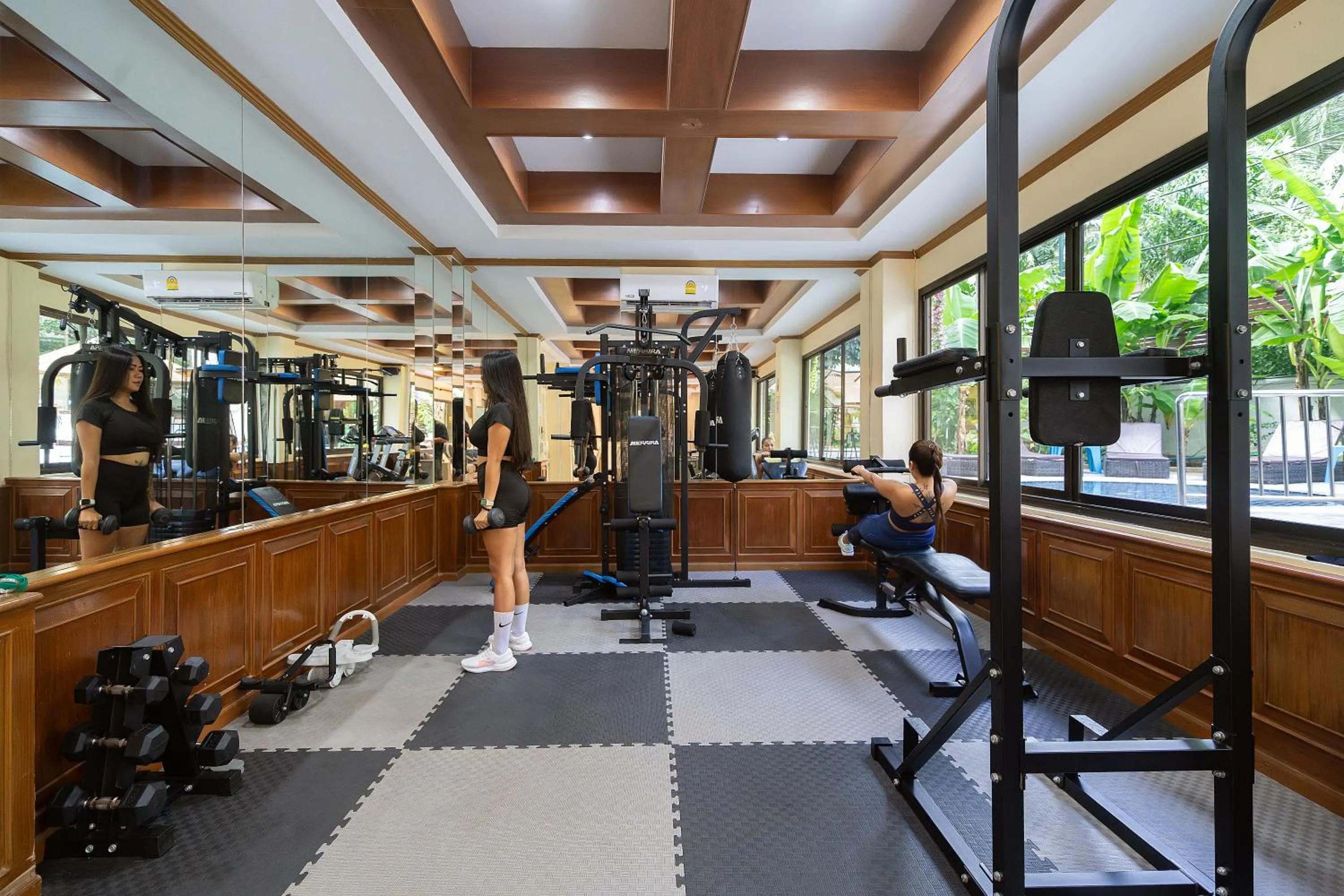 Fitness centre/facilities in Patong Central Residence and Apartment