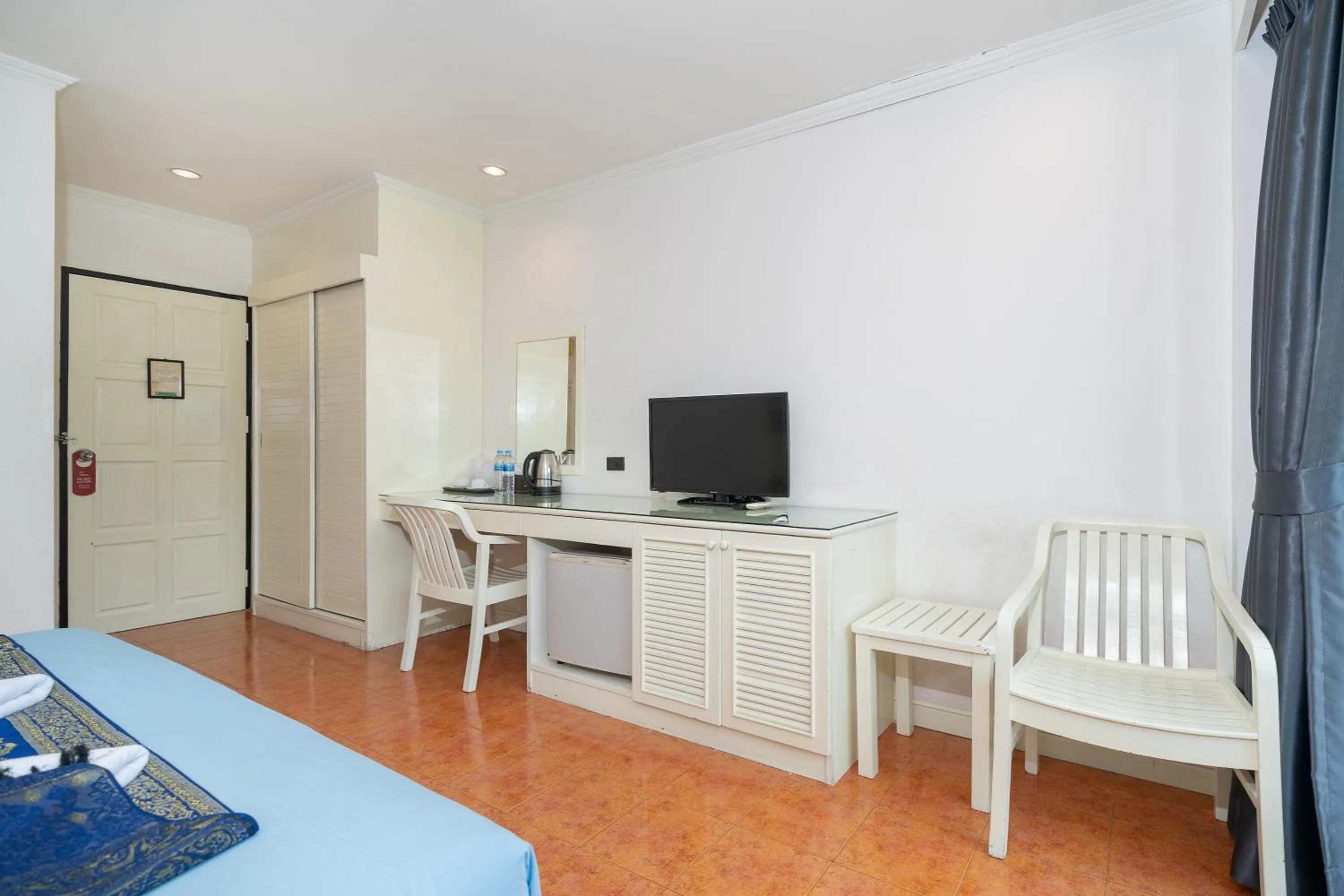 TV and multimedia in Patong Central Residence and Apartment