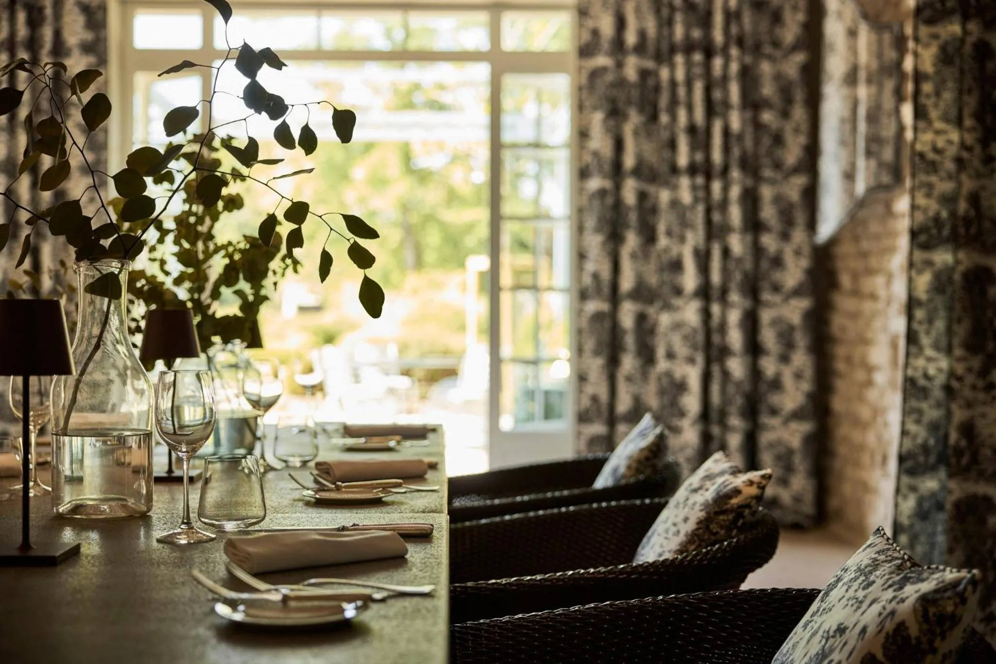 Restaurant/places to eat in COMO Le Montrachet