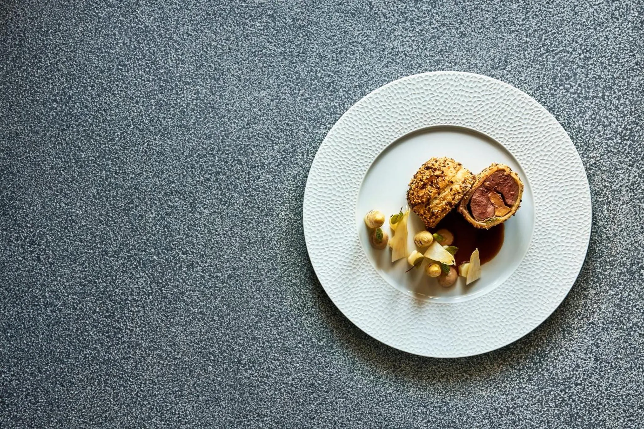 Restaurant/places to eat in COMO Le Montrachet