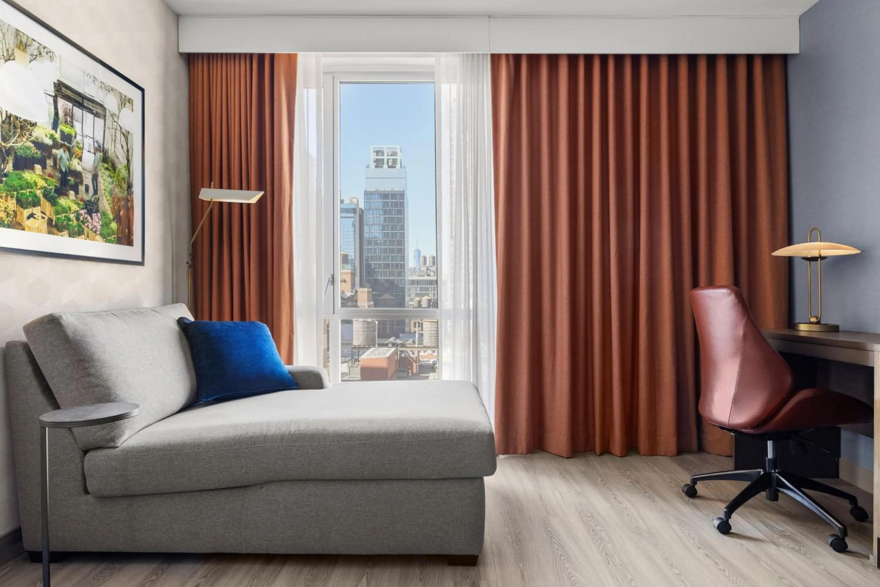 Photo of the whole room in Courtyard by Marriott New York Manhattan/Chelsea