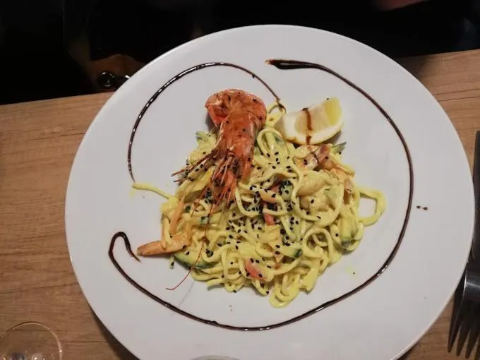 Restaurant/places to eat in Logis Hôtel Acotel Avignon Nord