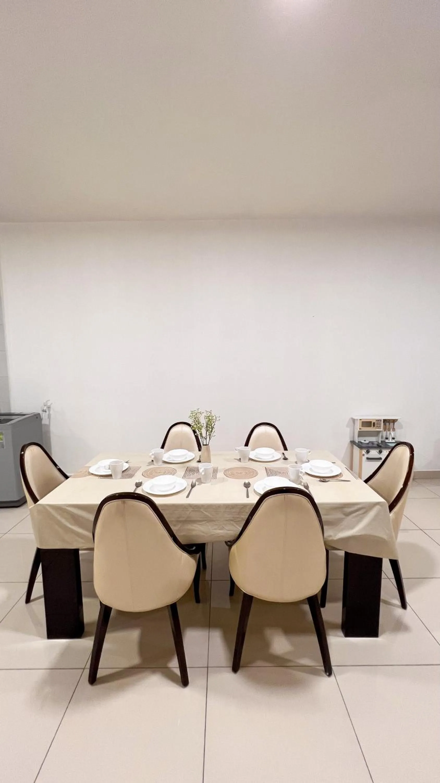 Da Men Subang Jaya USJ by Iconique