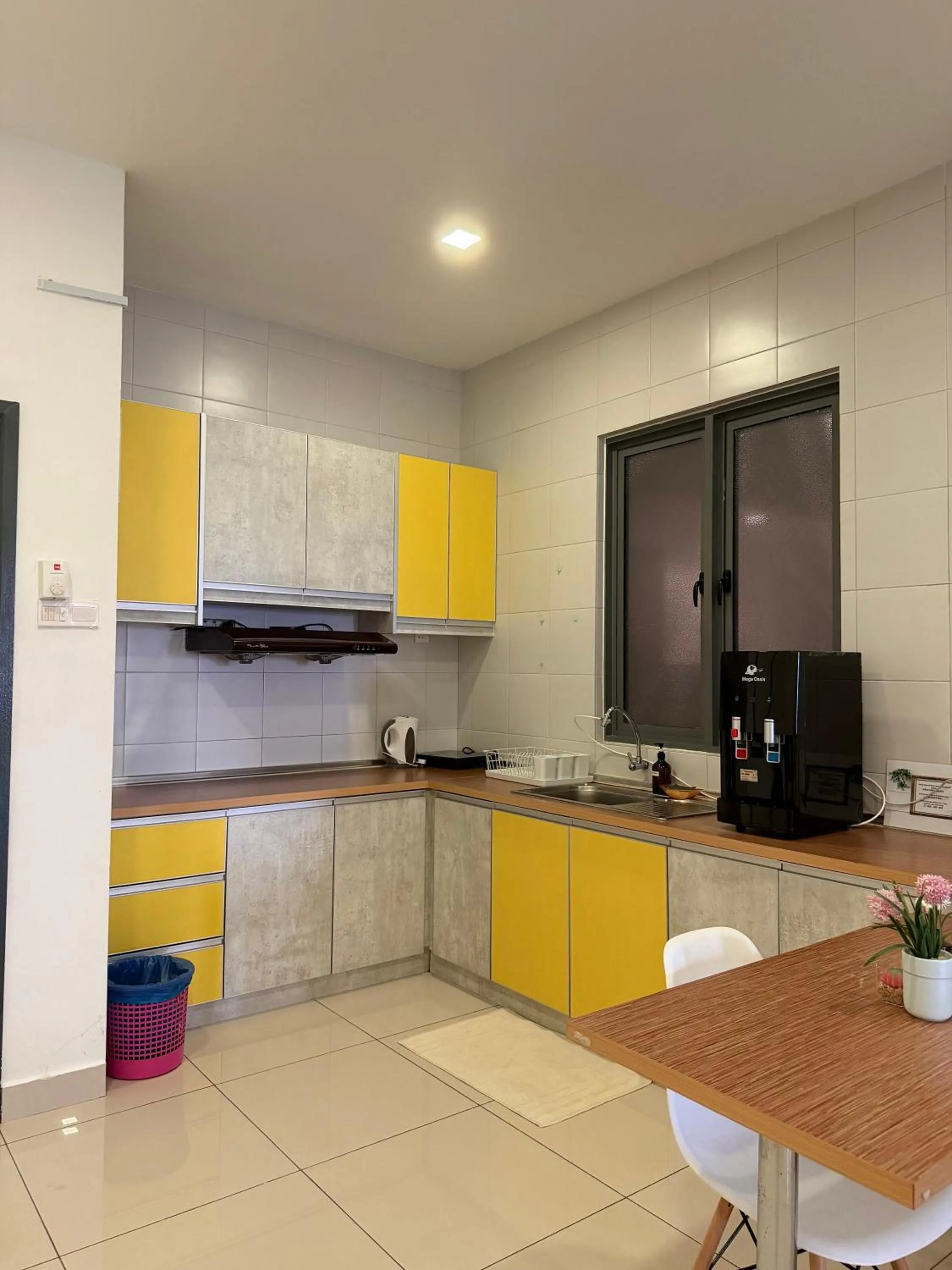 Da Men Subang Jaya USJ by Iconique