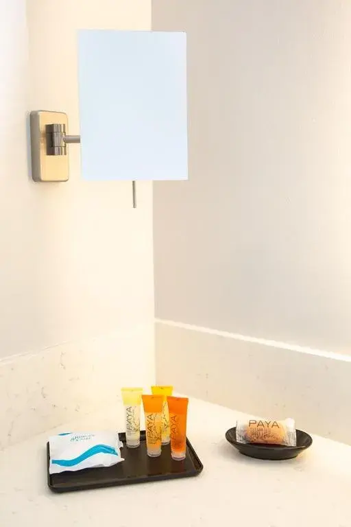 Standard King Room in Palm Garden Hotel Standard King Room in Palm Garden Hotel