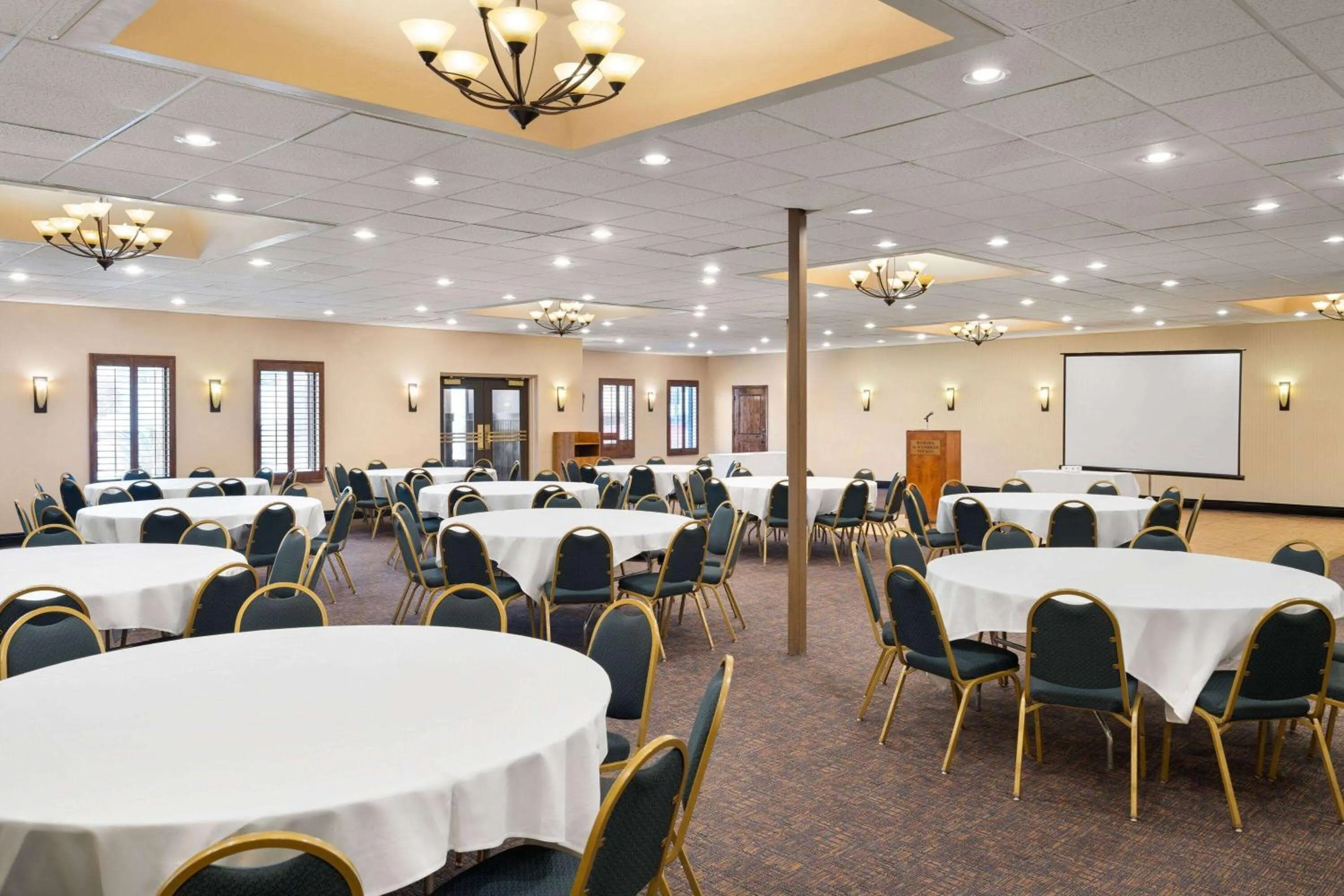 Banquet/Function facilities in Ramada by Wyndham Tucson