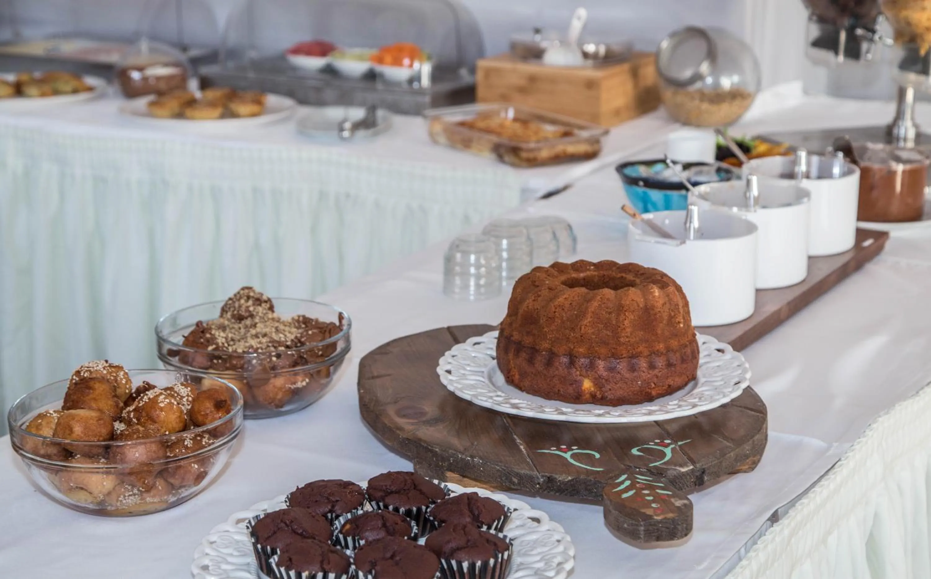 Food and drinks in Alea Mare Hotel