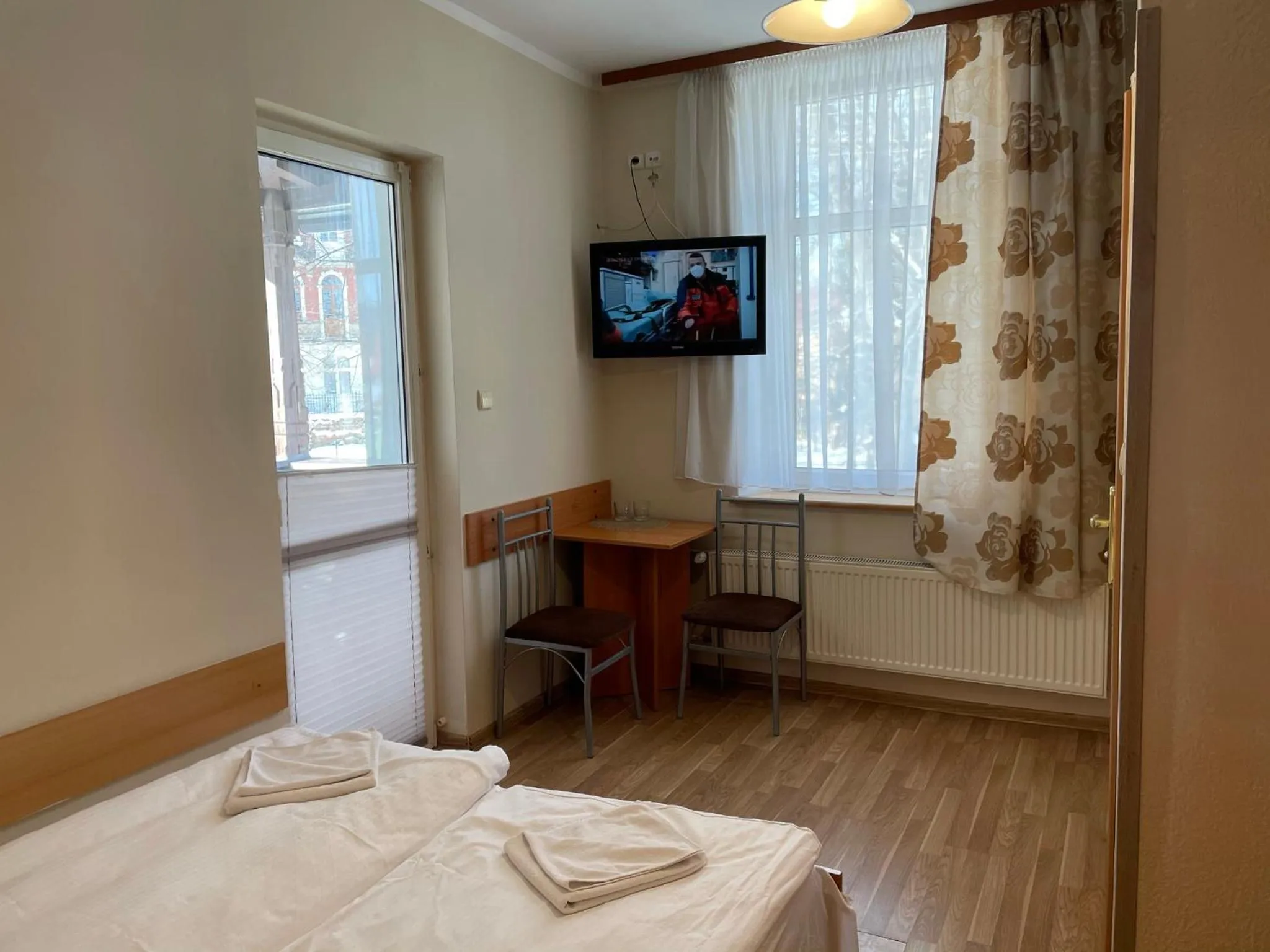 Photo of the whole room in Willa Luna