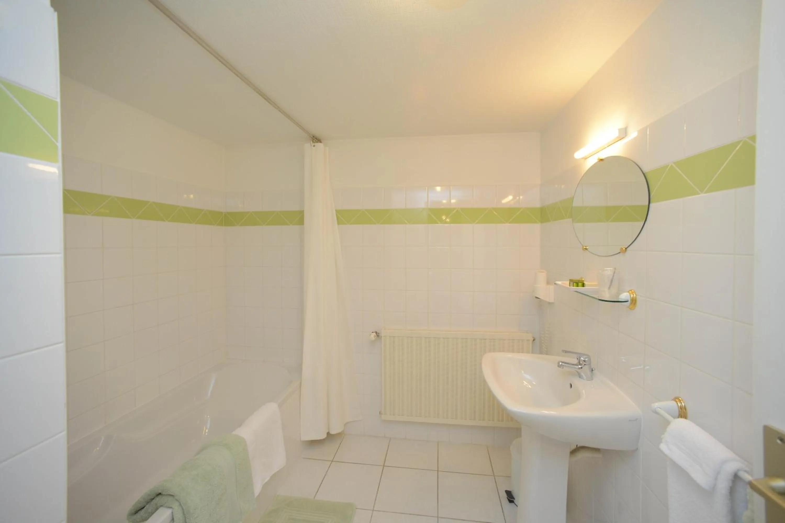 Logis Hôtel Restaurant Manoir De L'Acherie