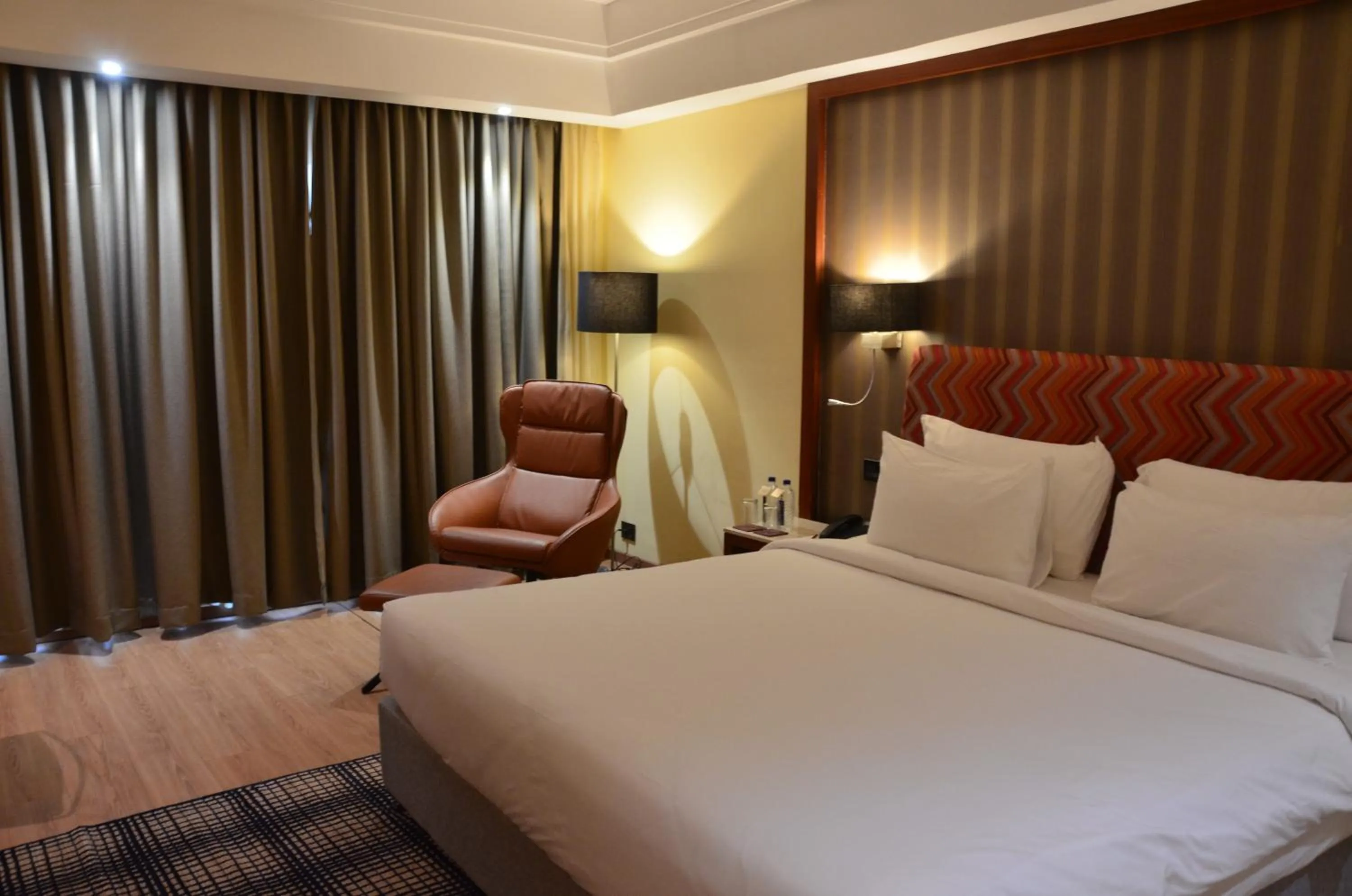 Bedroom, Bed in Babylon Capital