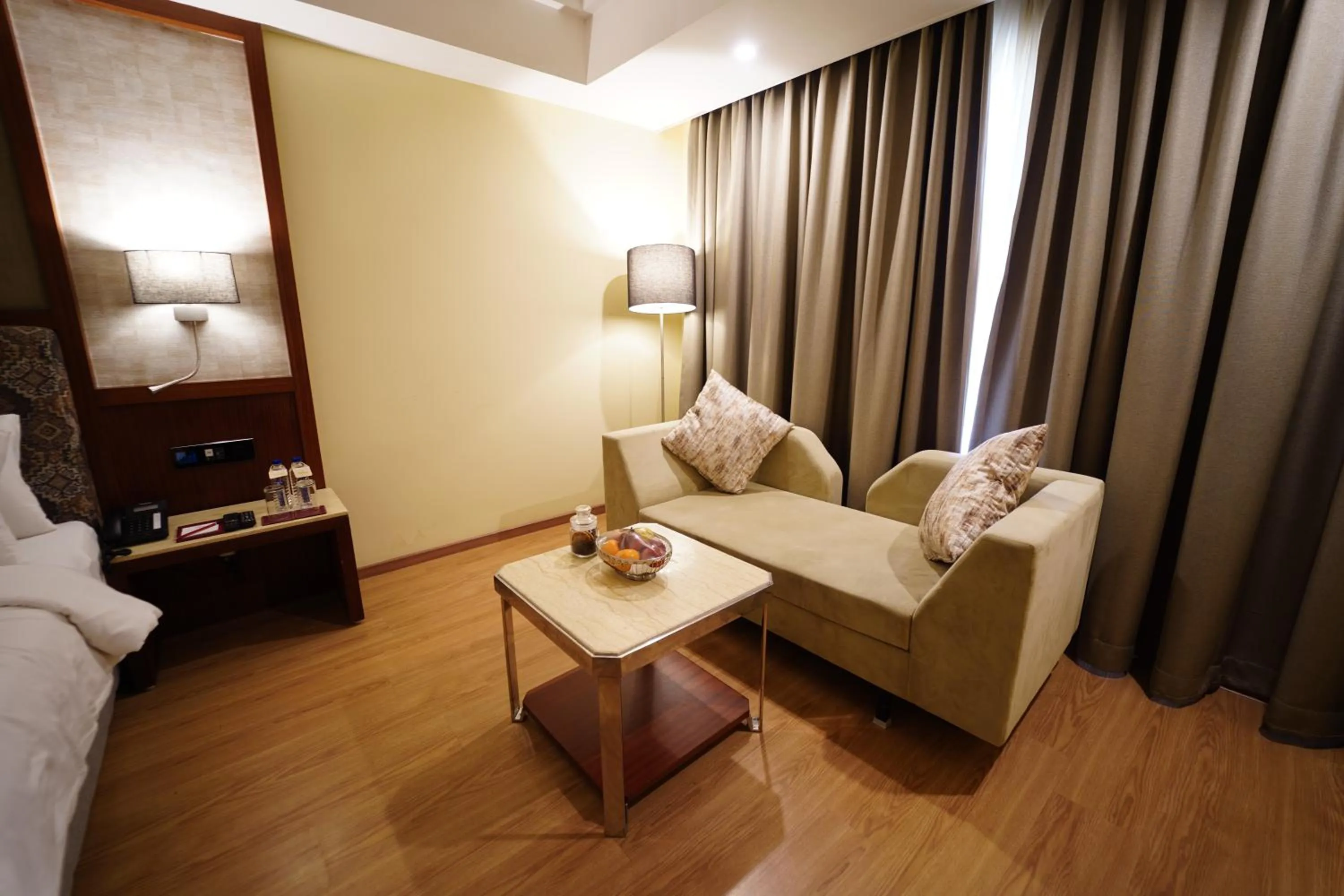 Bedroom, Bed in Babylon Capital