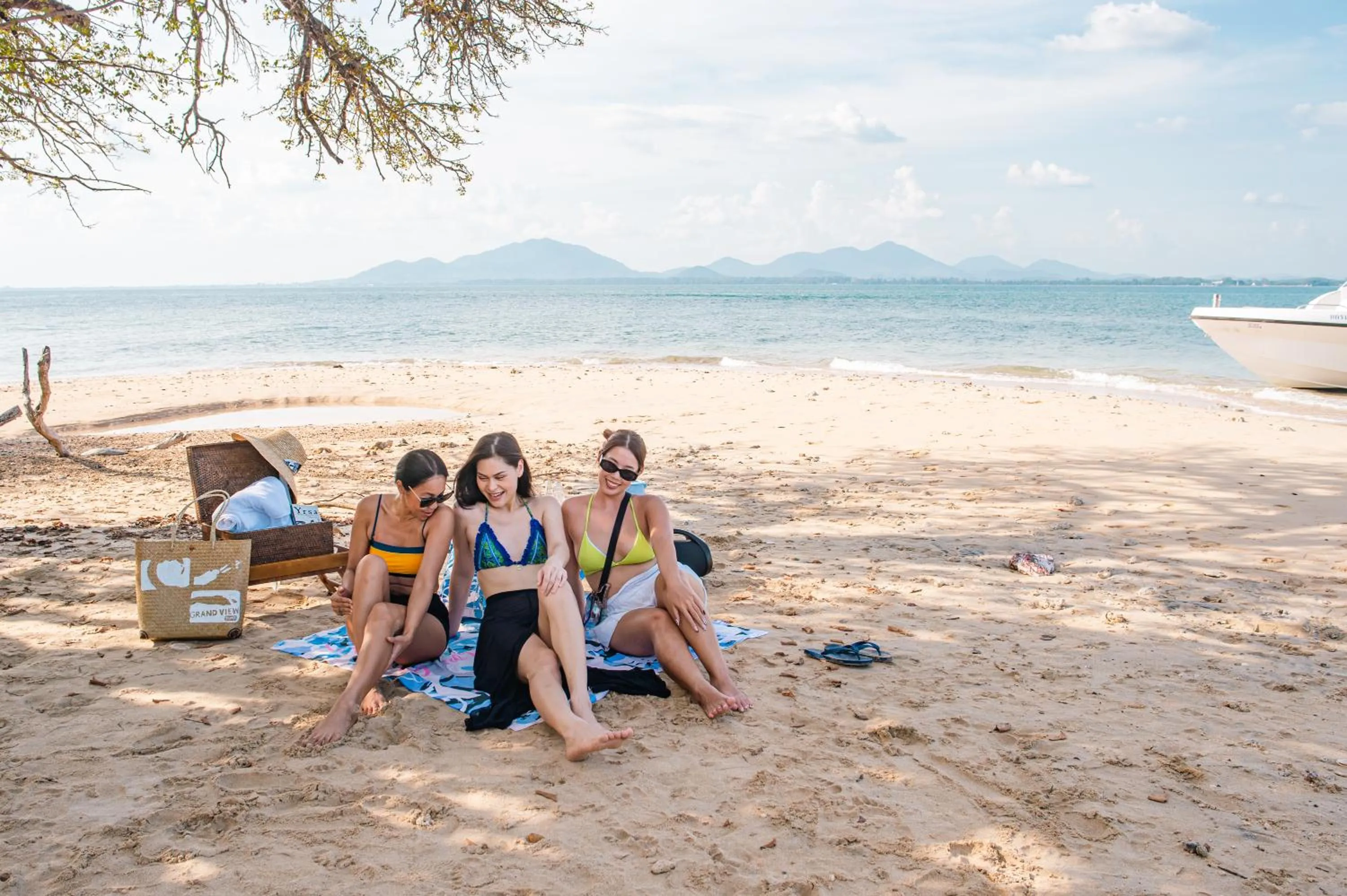 Restaurant/places to eat in Samed Tropical Resort