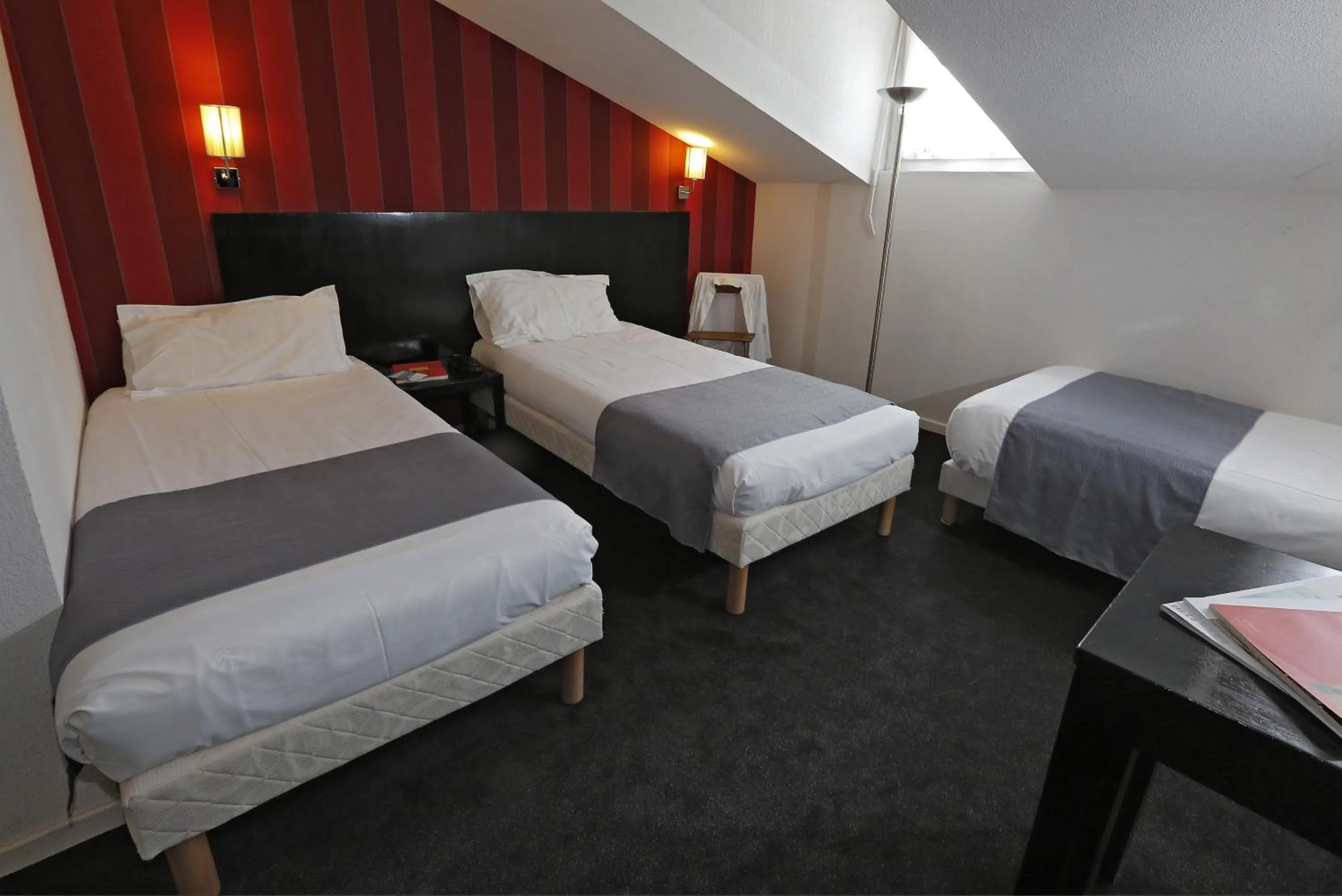 Bedroom, Bed in Hôtel Alizé