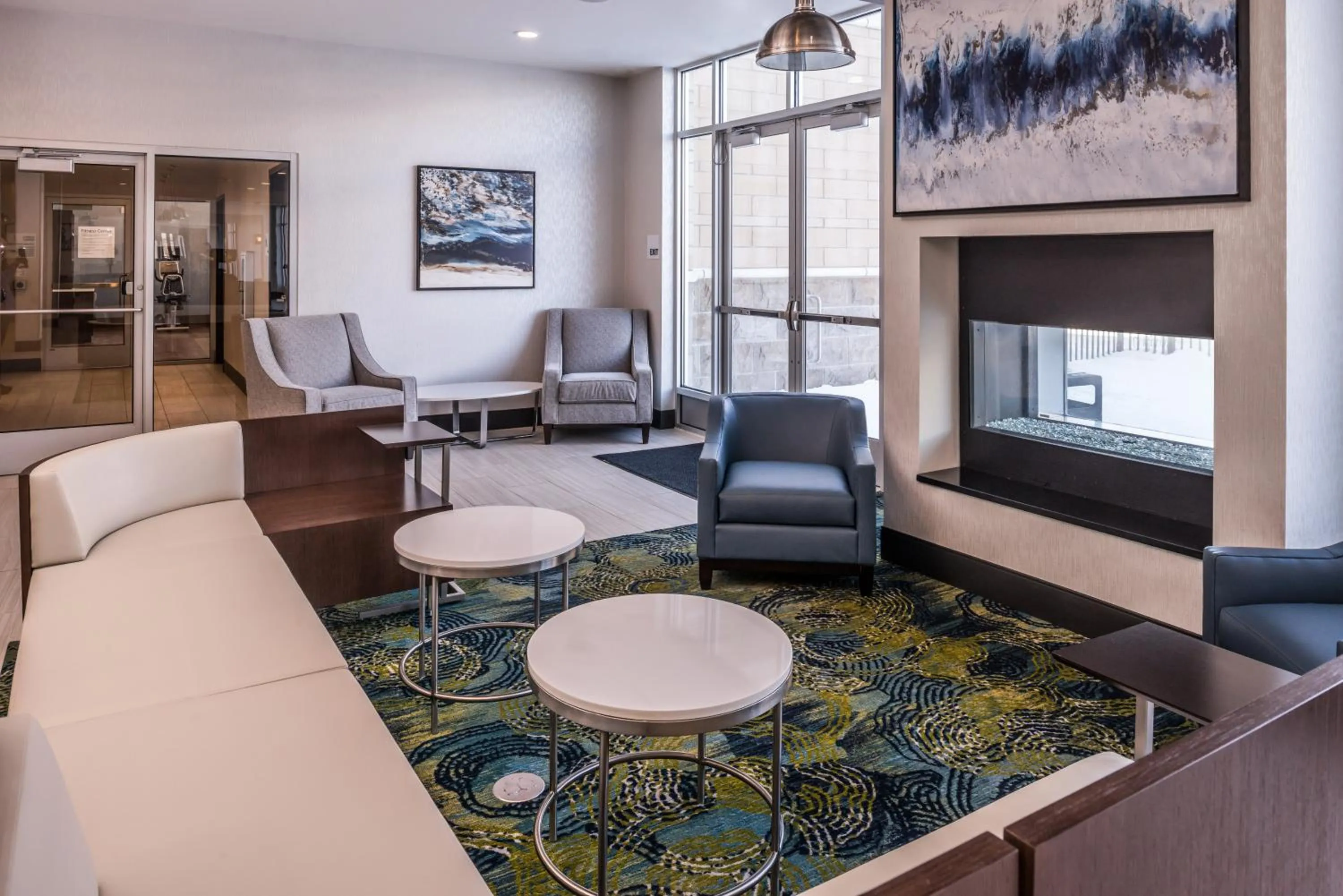 Lobby or reception in Holiday Inn Detroit Northwest - Livonia by IHG