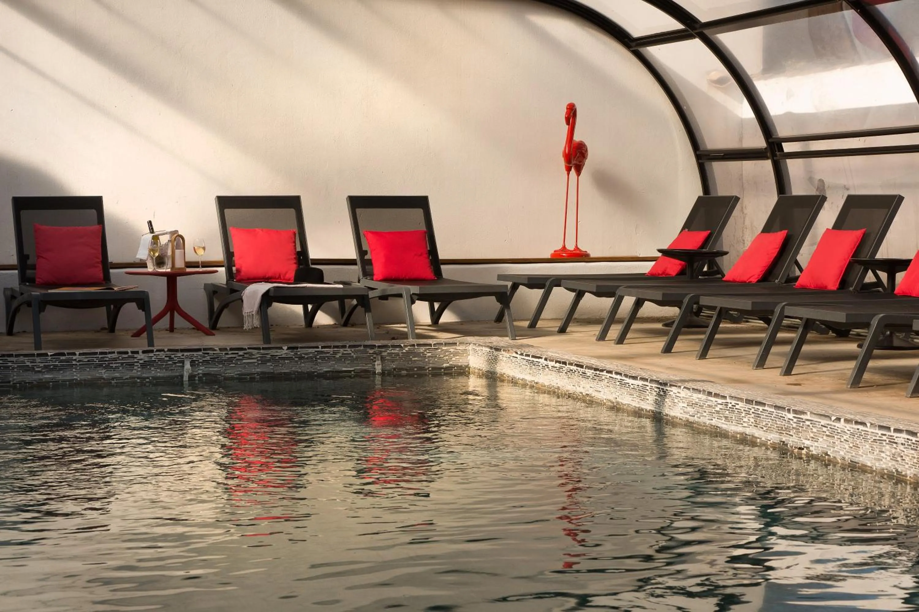 Swimming pool in Vila De La Mar & Spa