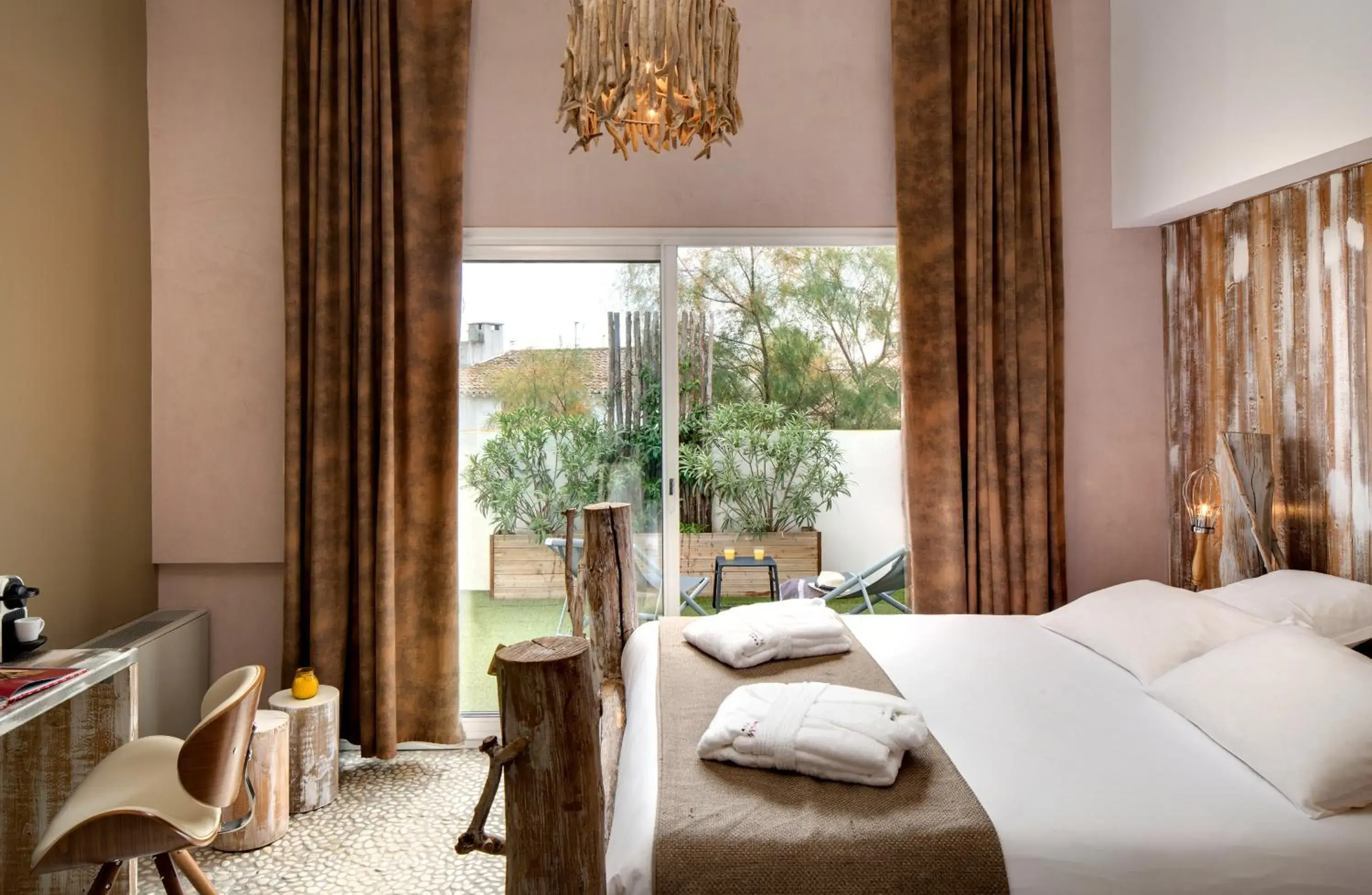 Superior Double Room with Terrace in Vila De La Mar & Spa Superior Double Room with Terrace in Vila De La Mar & Spa