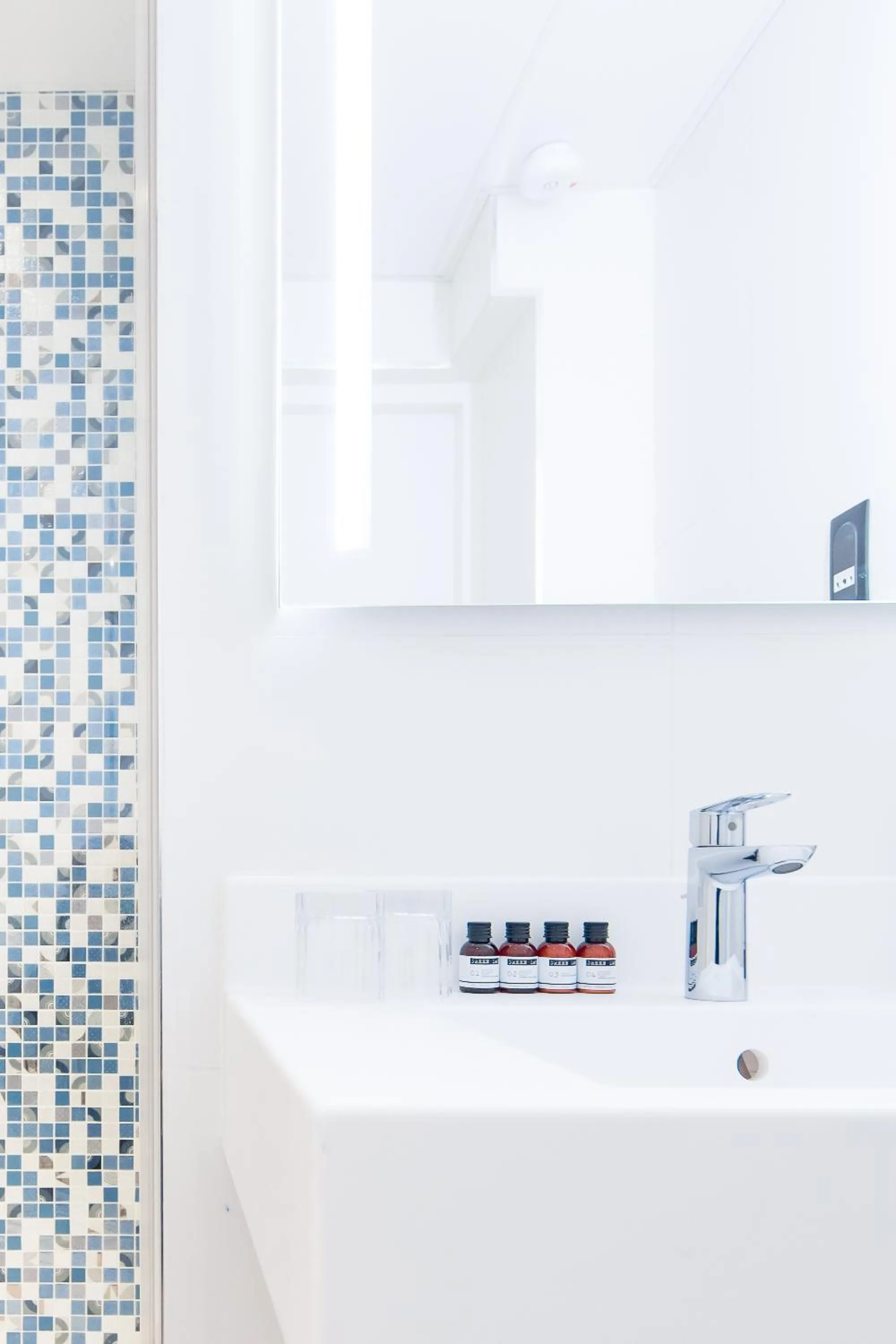 Bathroom in Hotel Bleu de Grenelle - Tour Eiffel