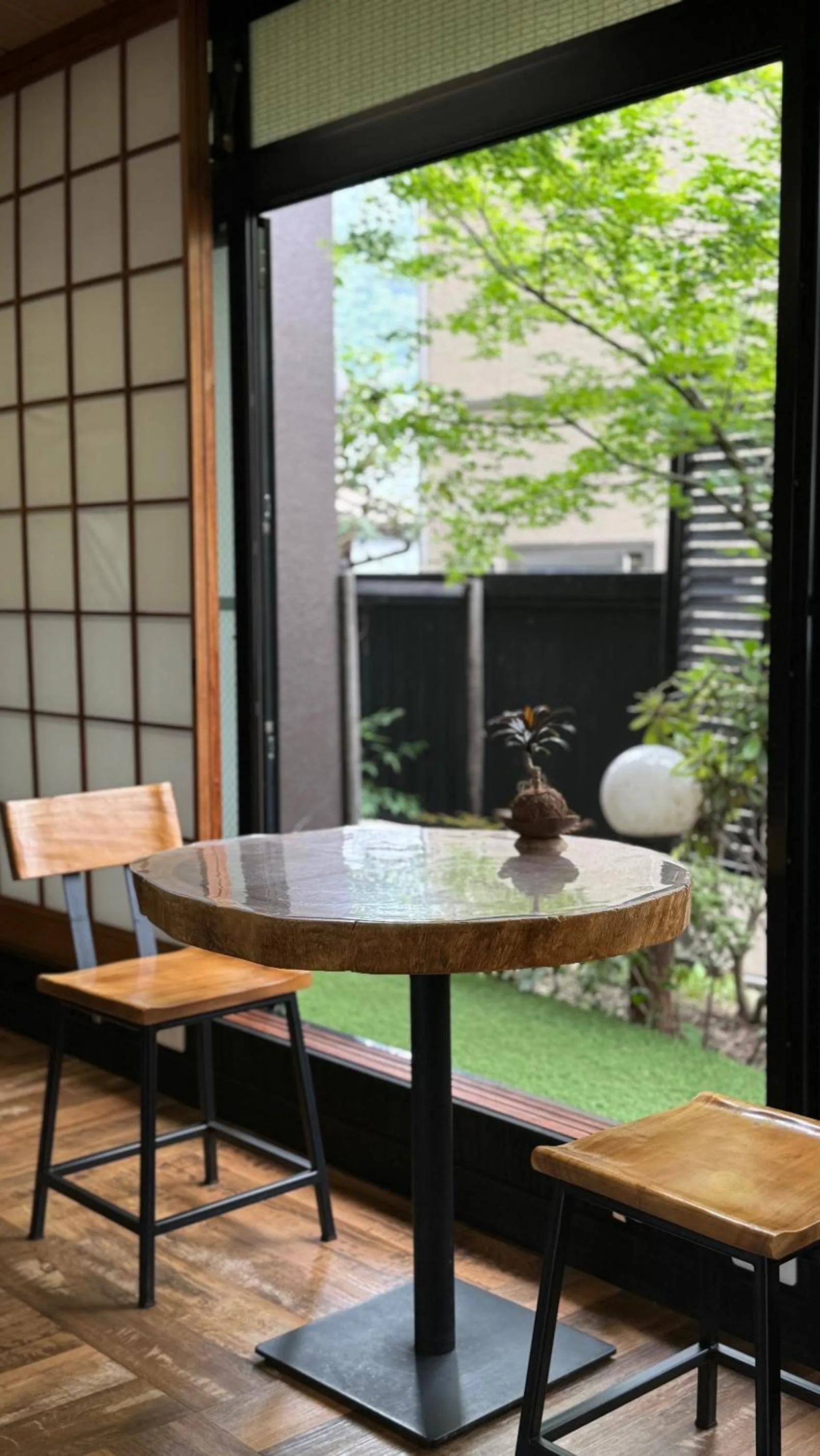 Communal lounge/ TV room in Yufuin Akarinoyado