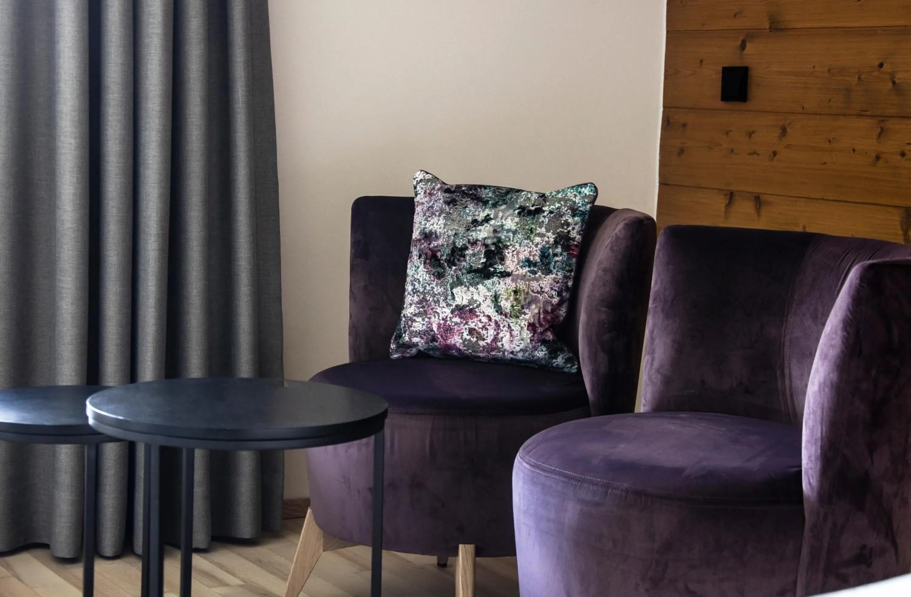 Seating area in BOUTIQUEHOTEL das edelweiss