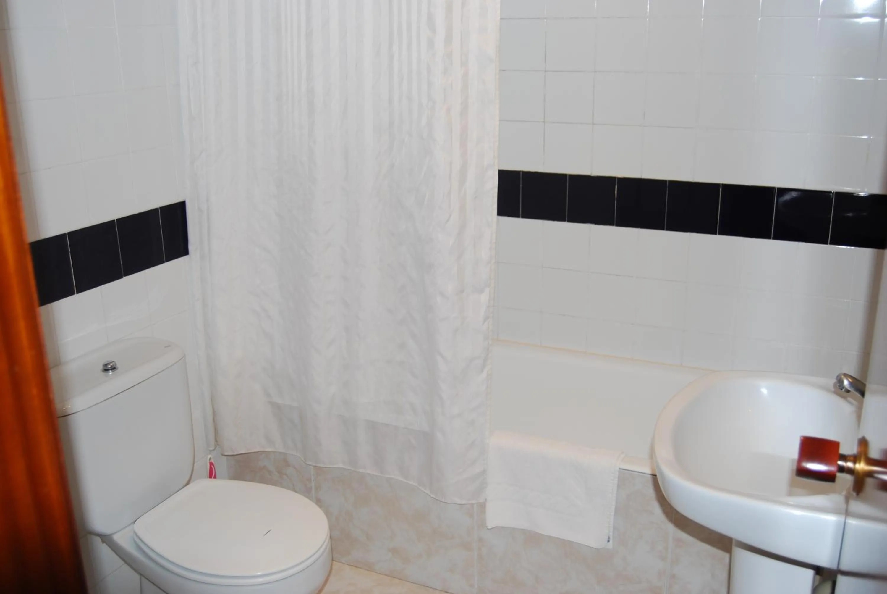 Bathroom in Hotel El Haya