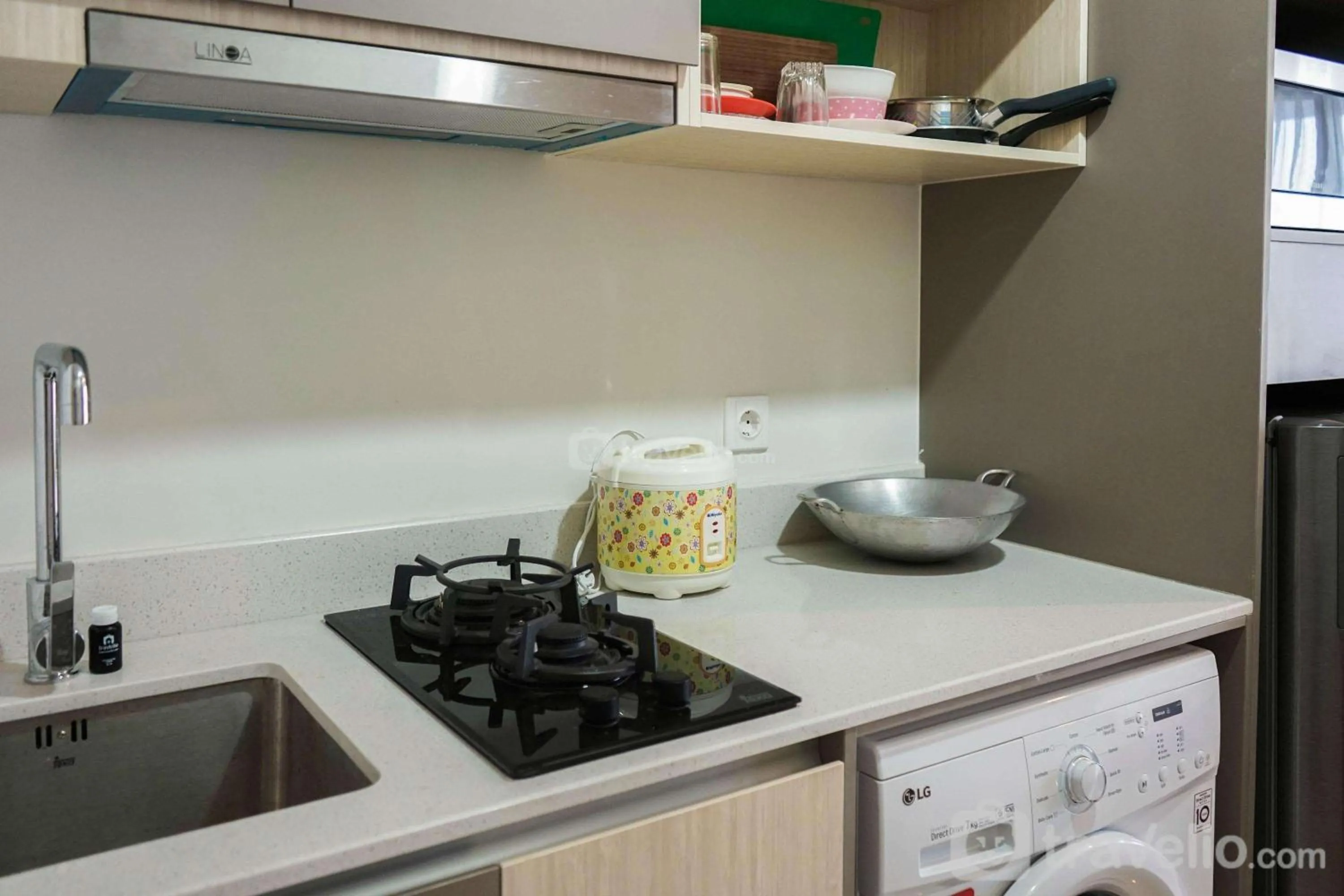 Bed in New Furnished Studio with Sea View at Gold Coast Apartment By Travelio