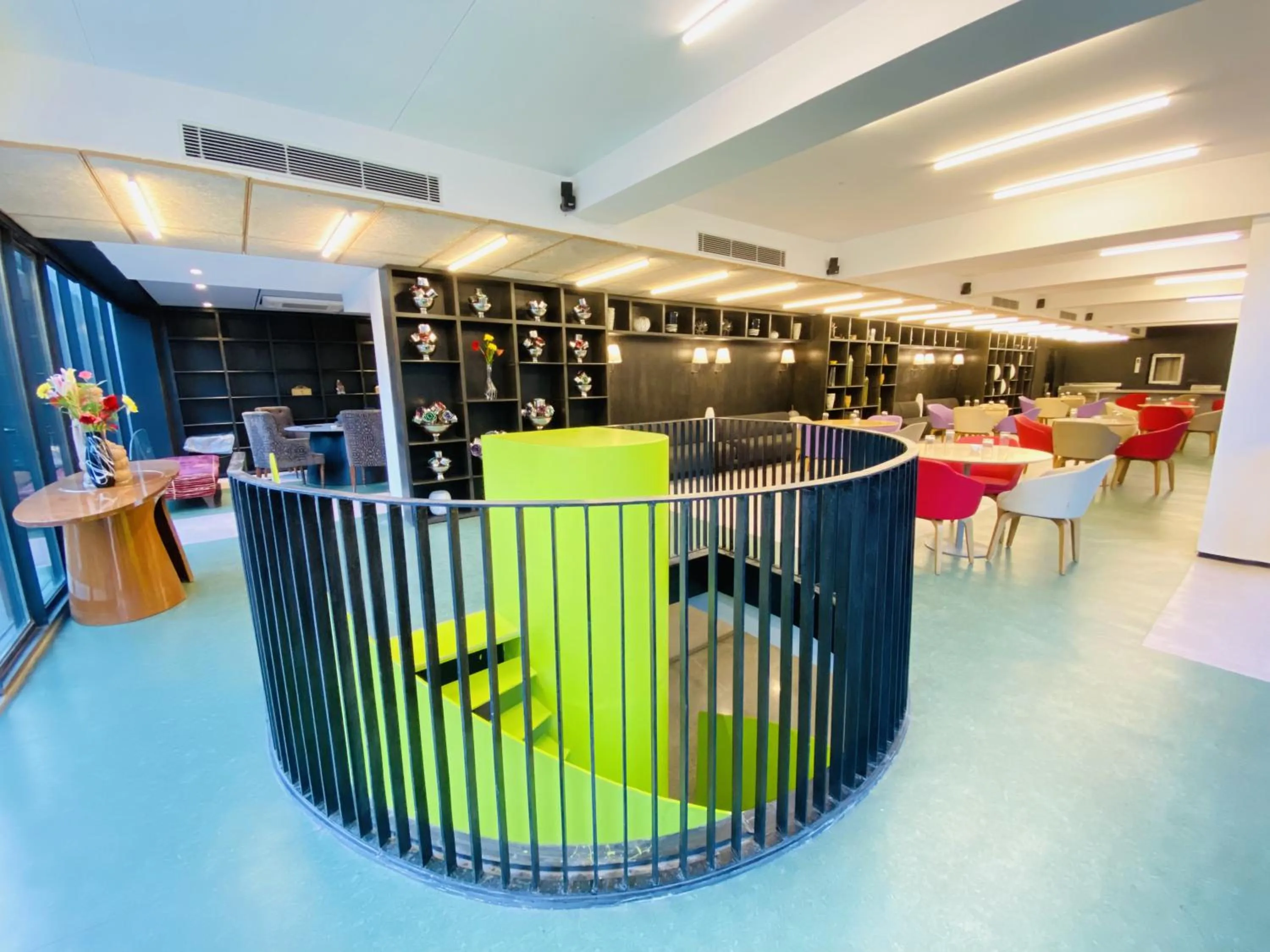 Lounge or bar in NUO By juSTa