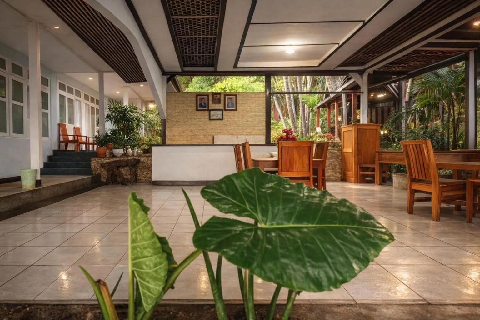 Lobby or reception in Bajo Hotel