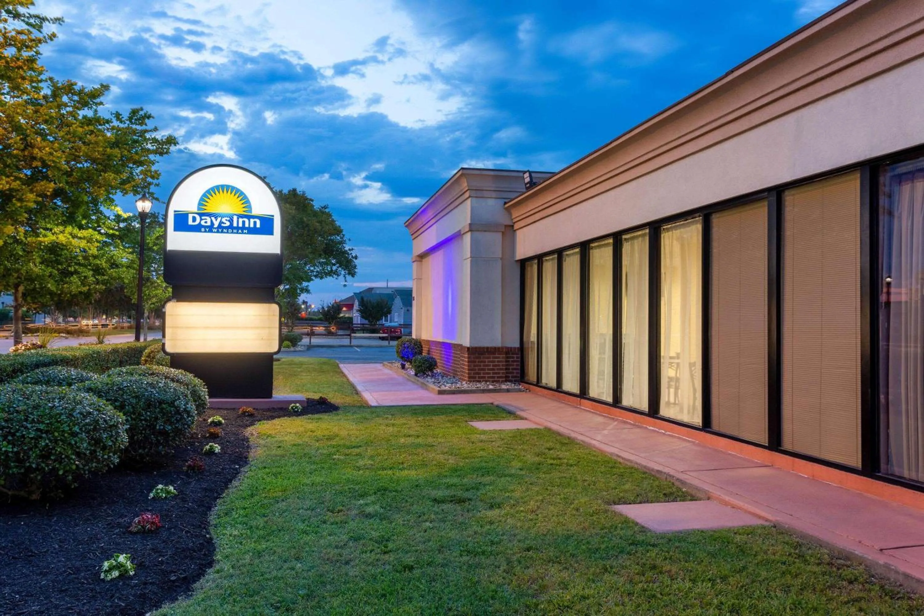 Property building in Days Inn by Wyndham Hampton Near Coliseum Convention Center
