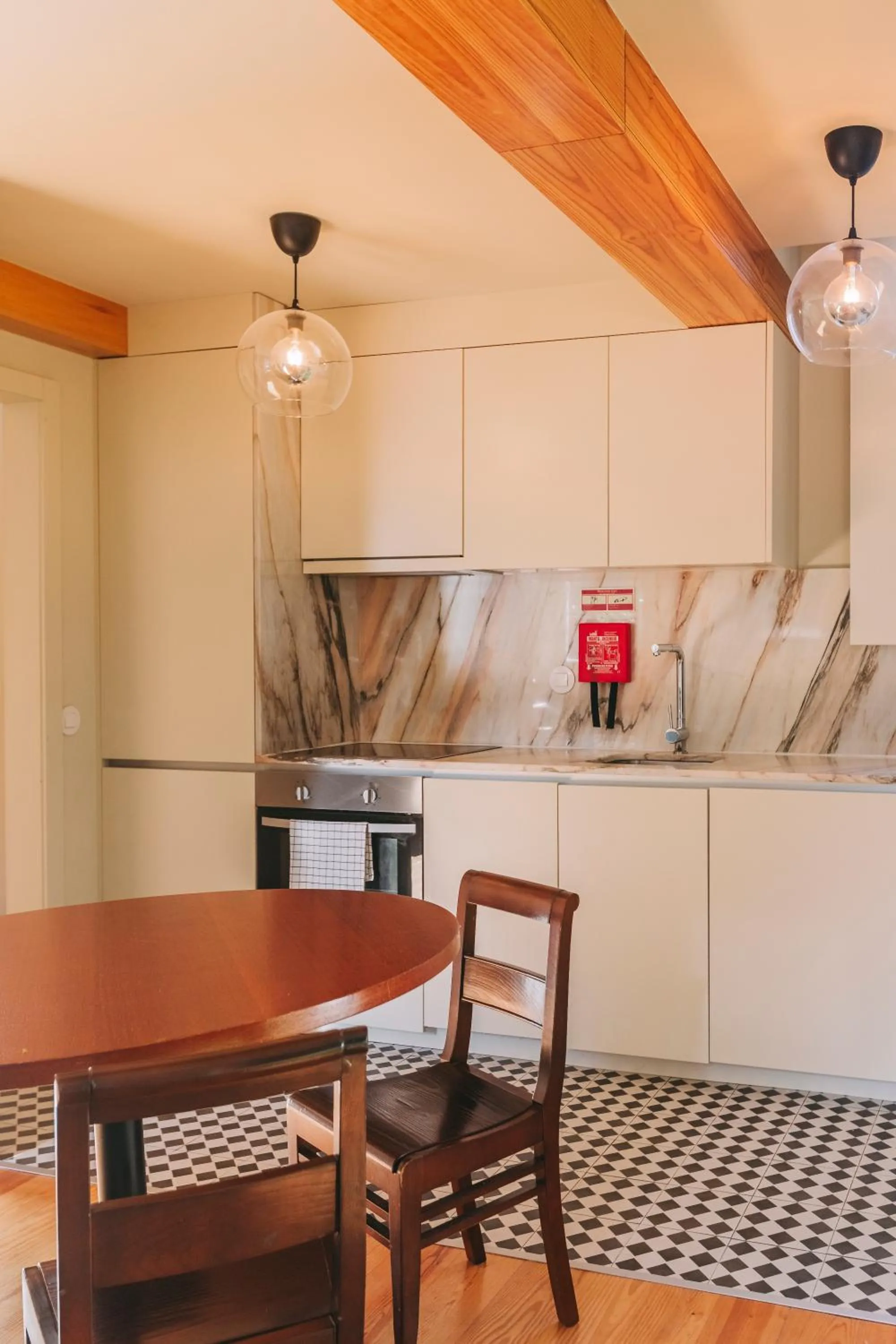 kitchen in Oporto Maison Palace