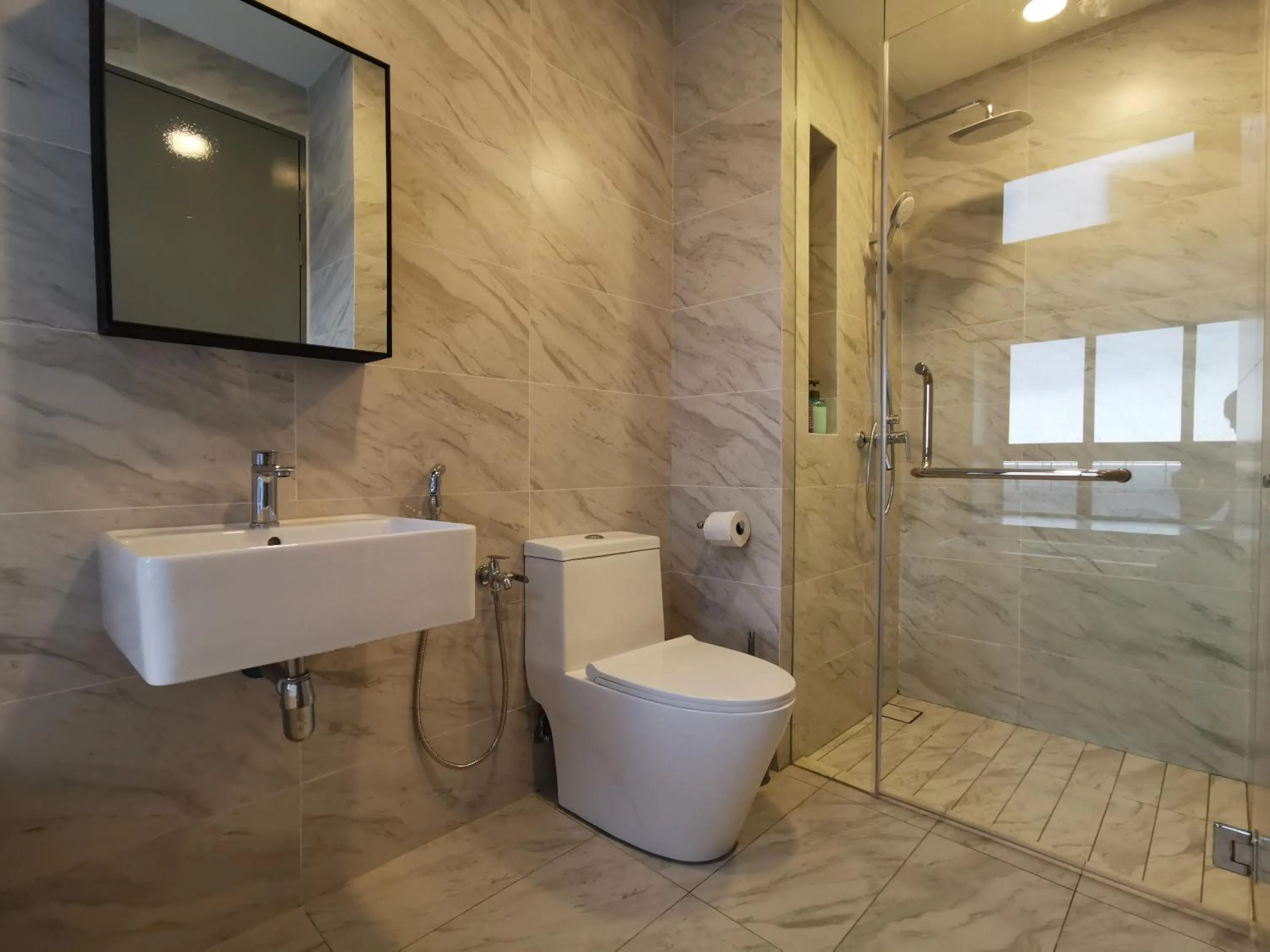 Toilet in Thermospace Imperio A-17-19 Melaka City