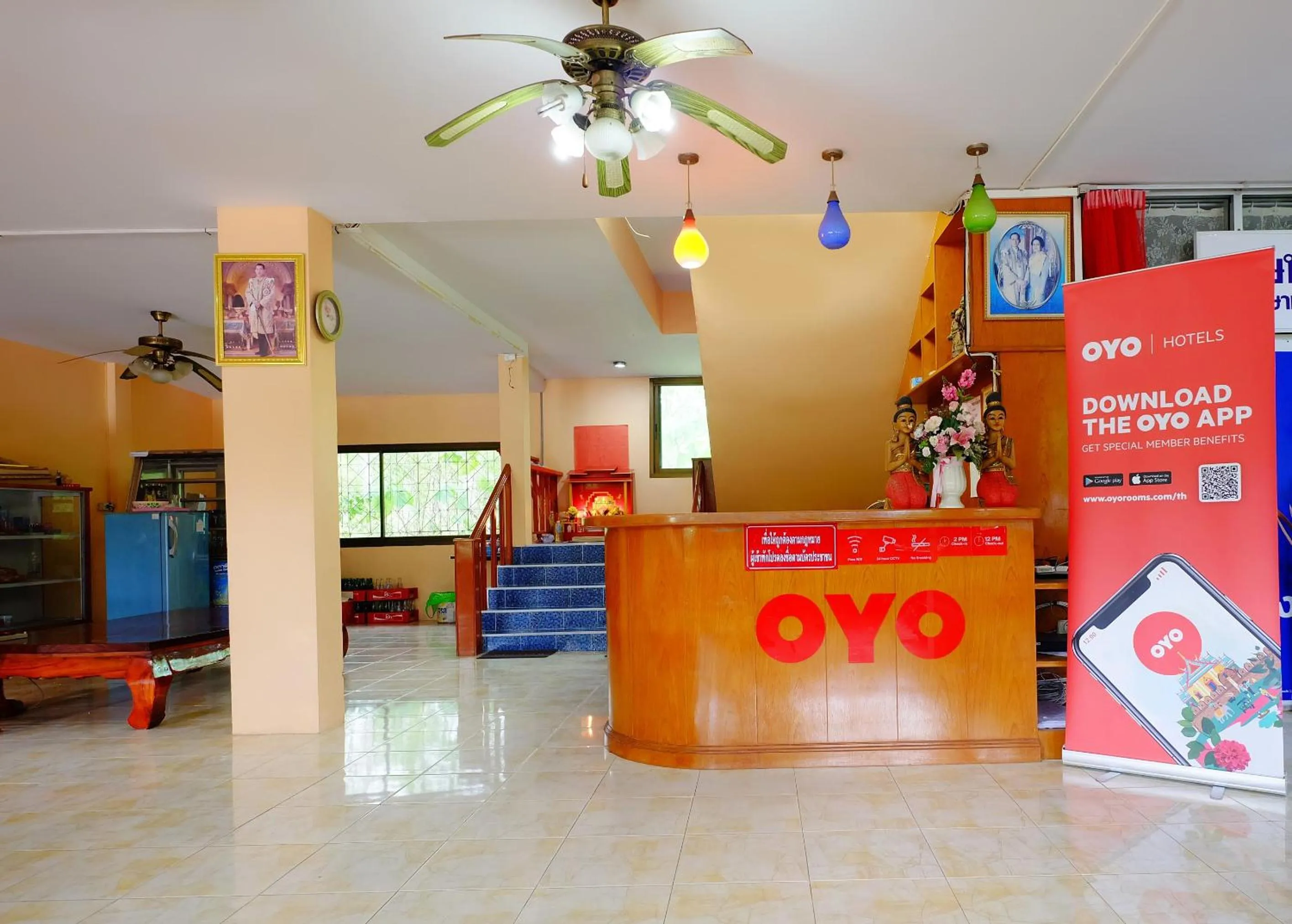 Lobby or reception in OYO 588 Rose In Mansion