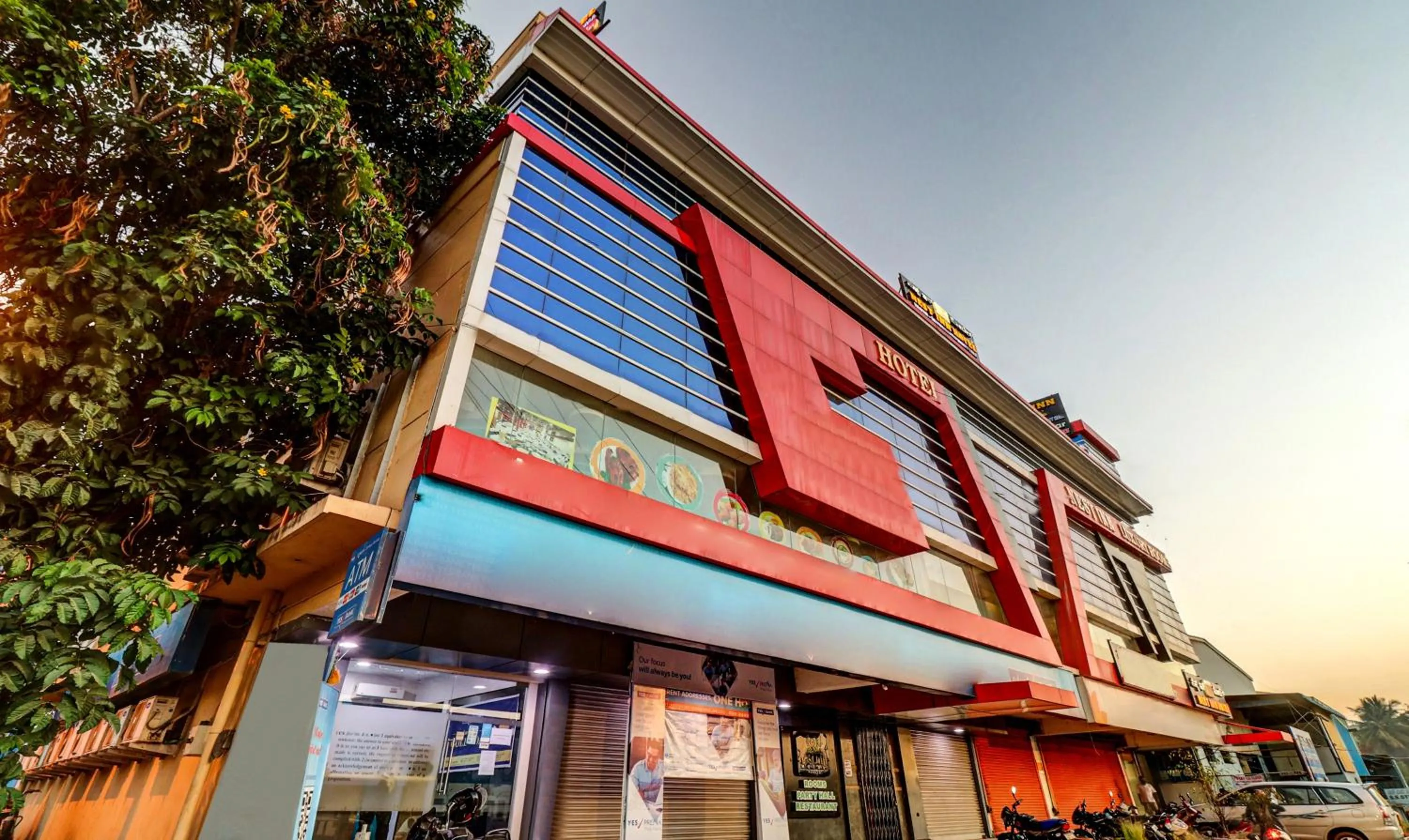 Facade/entrance in Octave Nest Inn