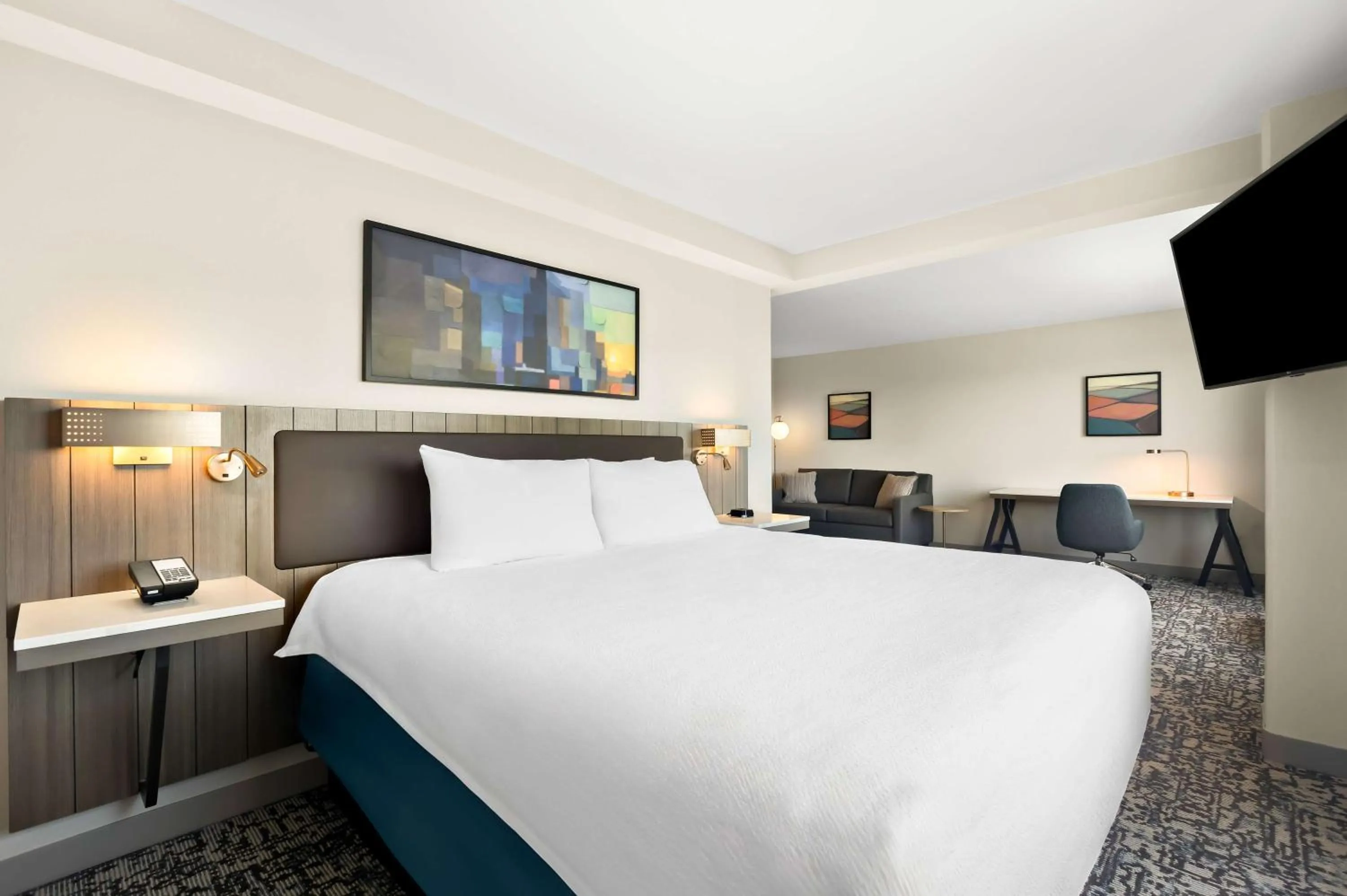 Bed in Hilton Garden Inn San Mateo