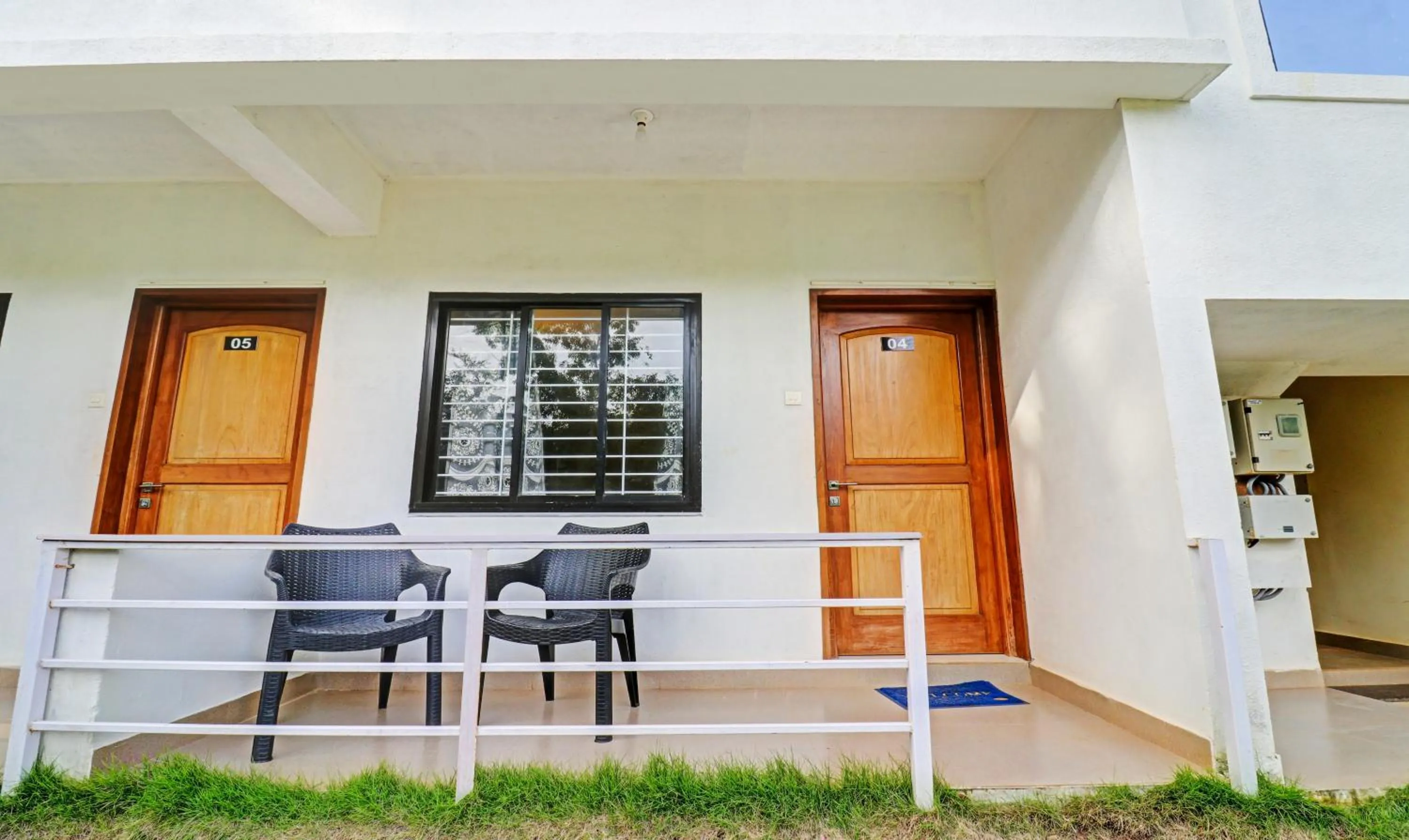 Patio in Itsy Hotels Morjim Pride