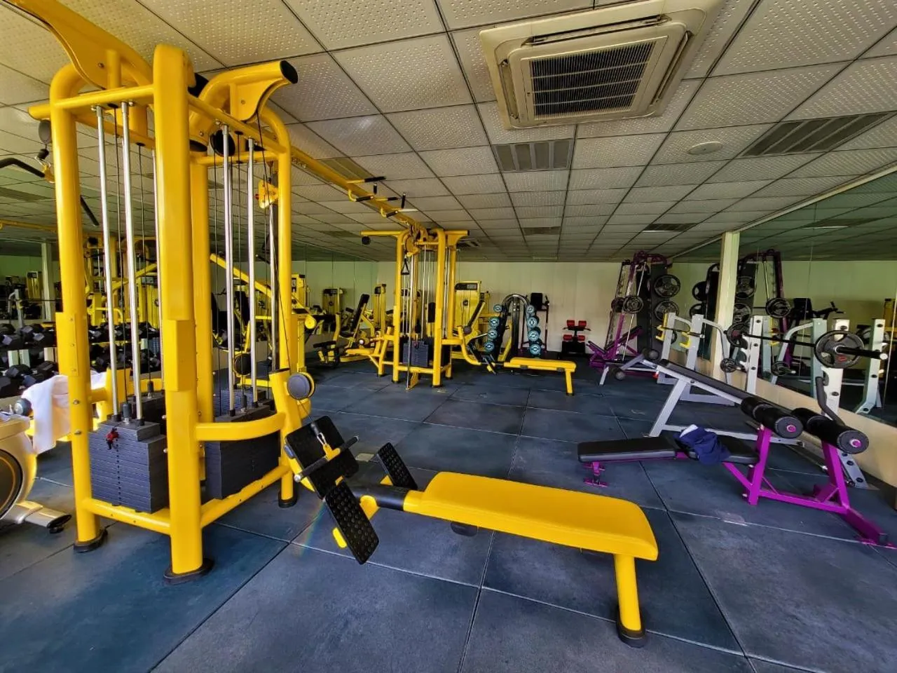 Fitness centre/facilities in Coral Palace Hotel