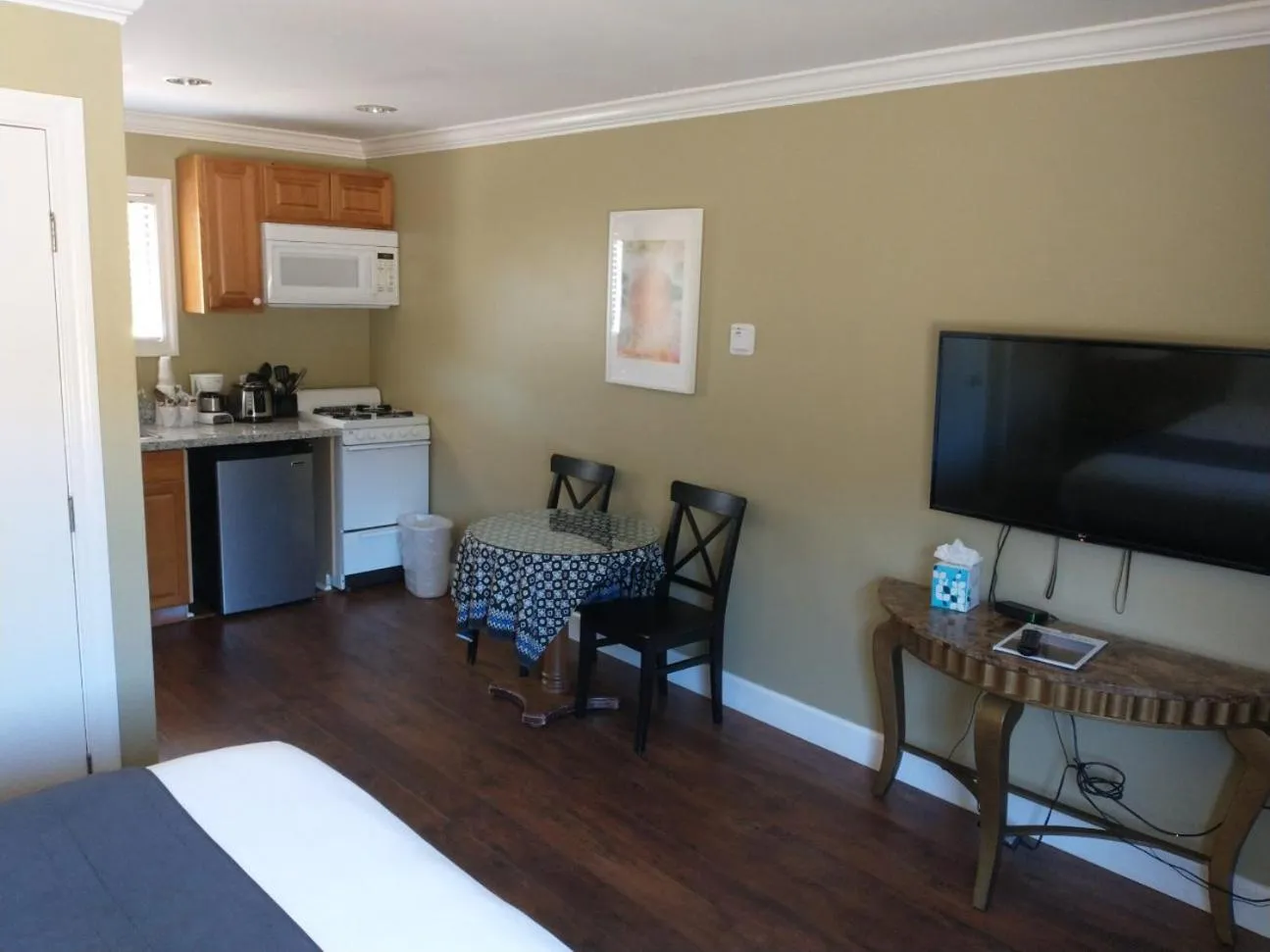 Sea Breeze Inn - Pacific Grove