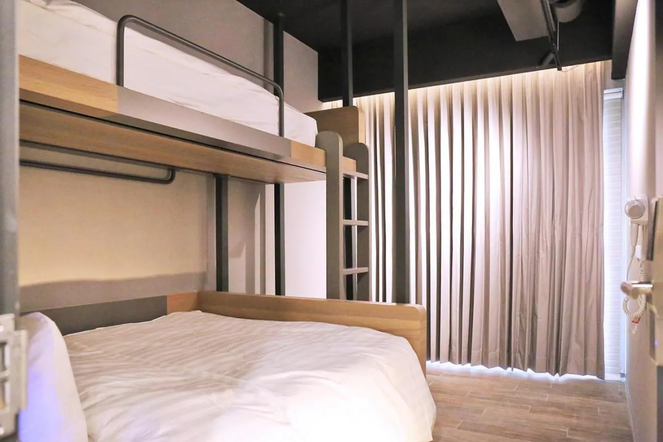 Bed in KIWI SHARE HOTEL ZHONGLI