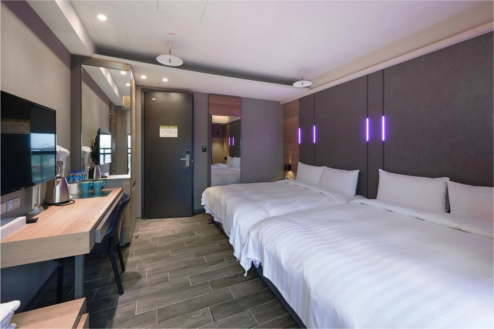 Bed in KIWI SHARE HOTEL ZHONGLI