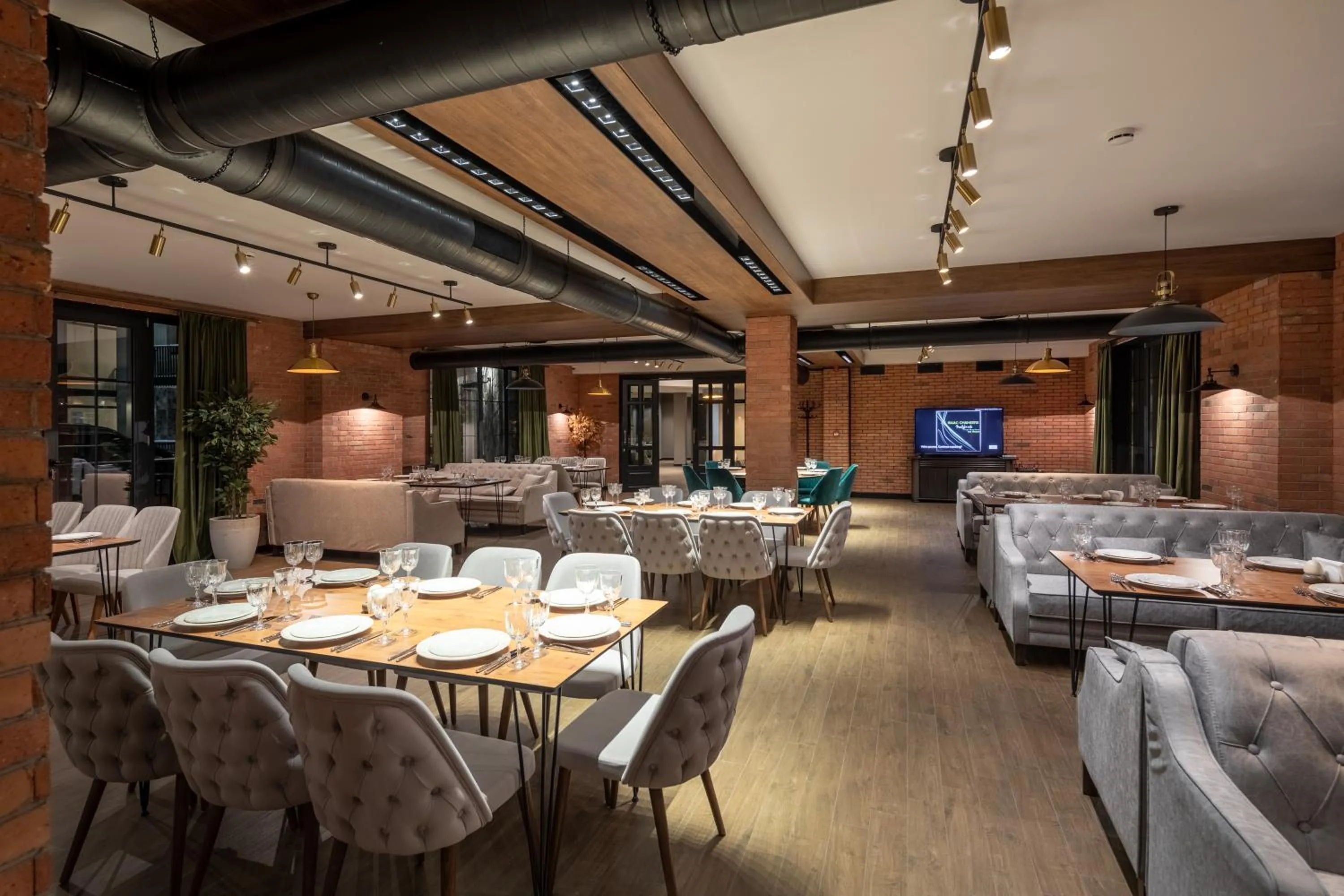 Restaurant/places to eat in KOMOREBI BAKURIANI RESORT